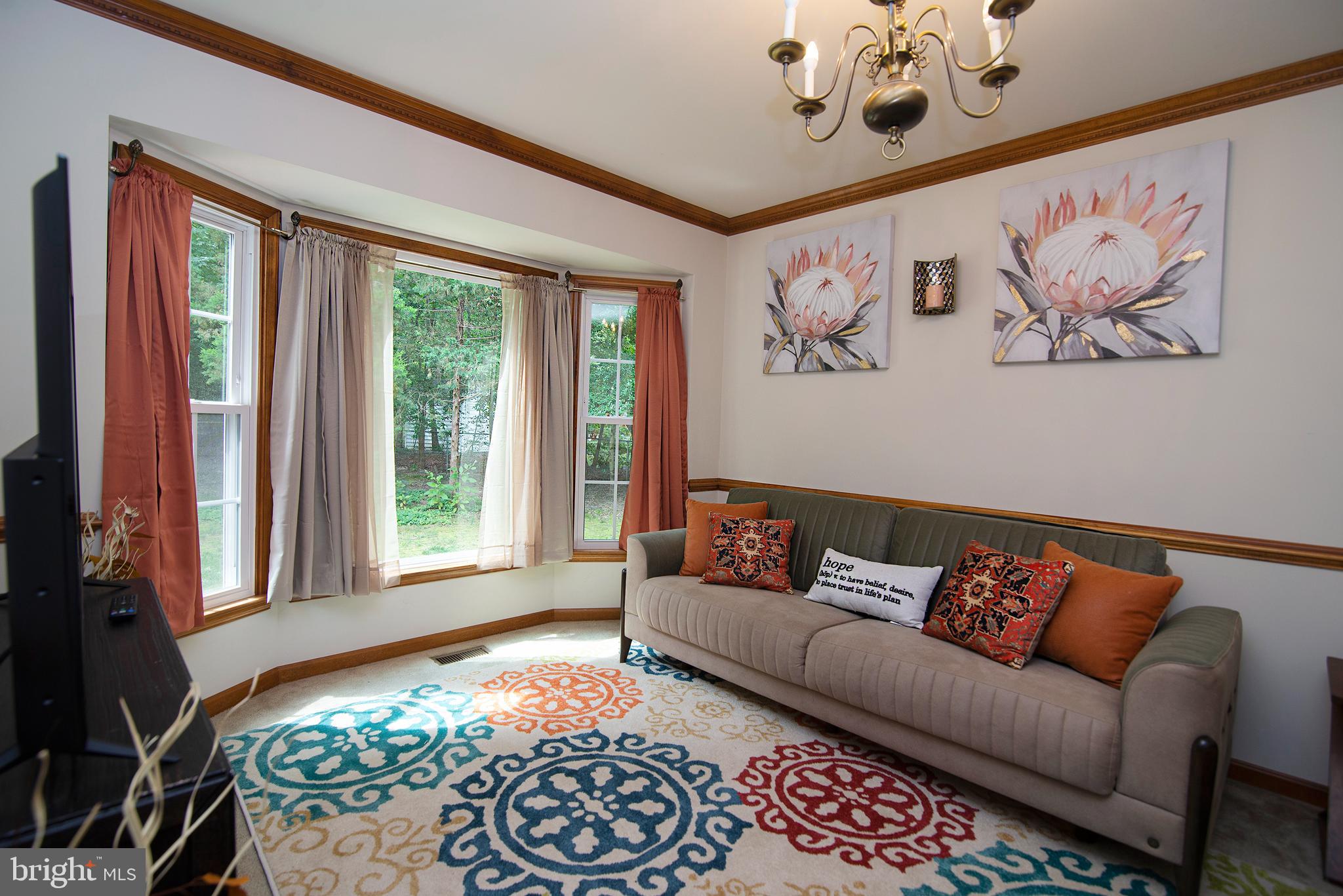 FOX POINT - Residential