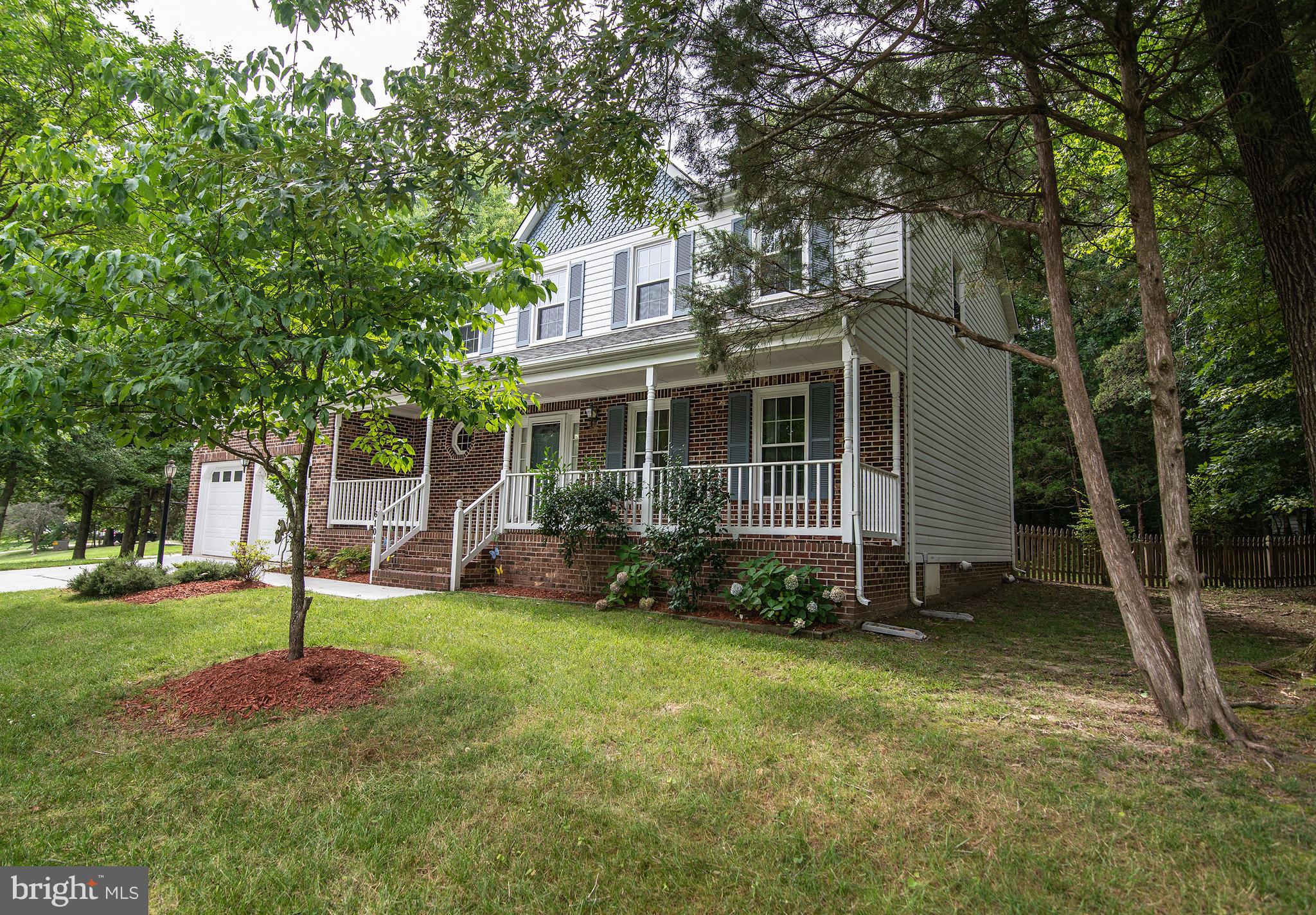 FOX POINT - Residential