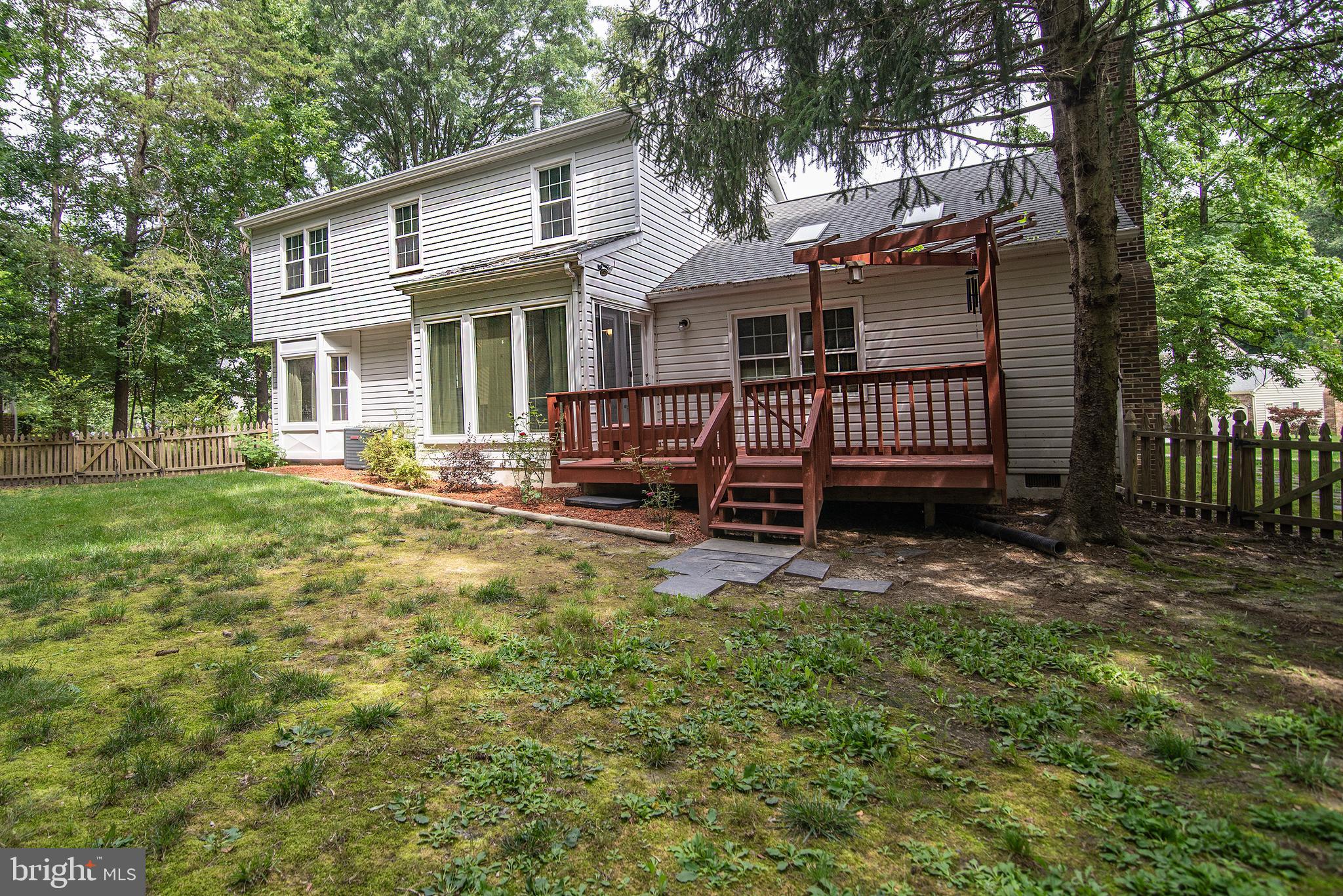 FOX POINT - Residential