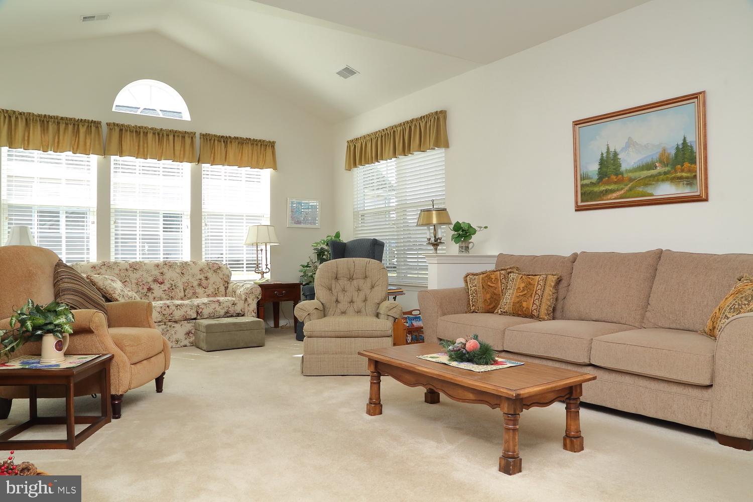 FOUR SEASONS AT ELM TREE - Residential