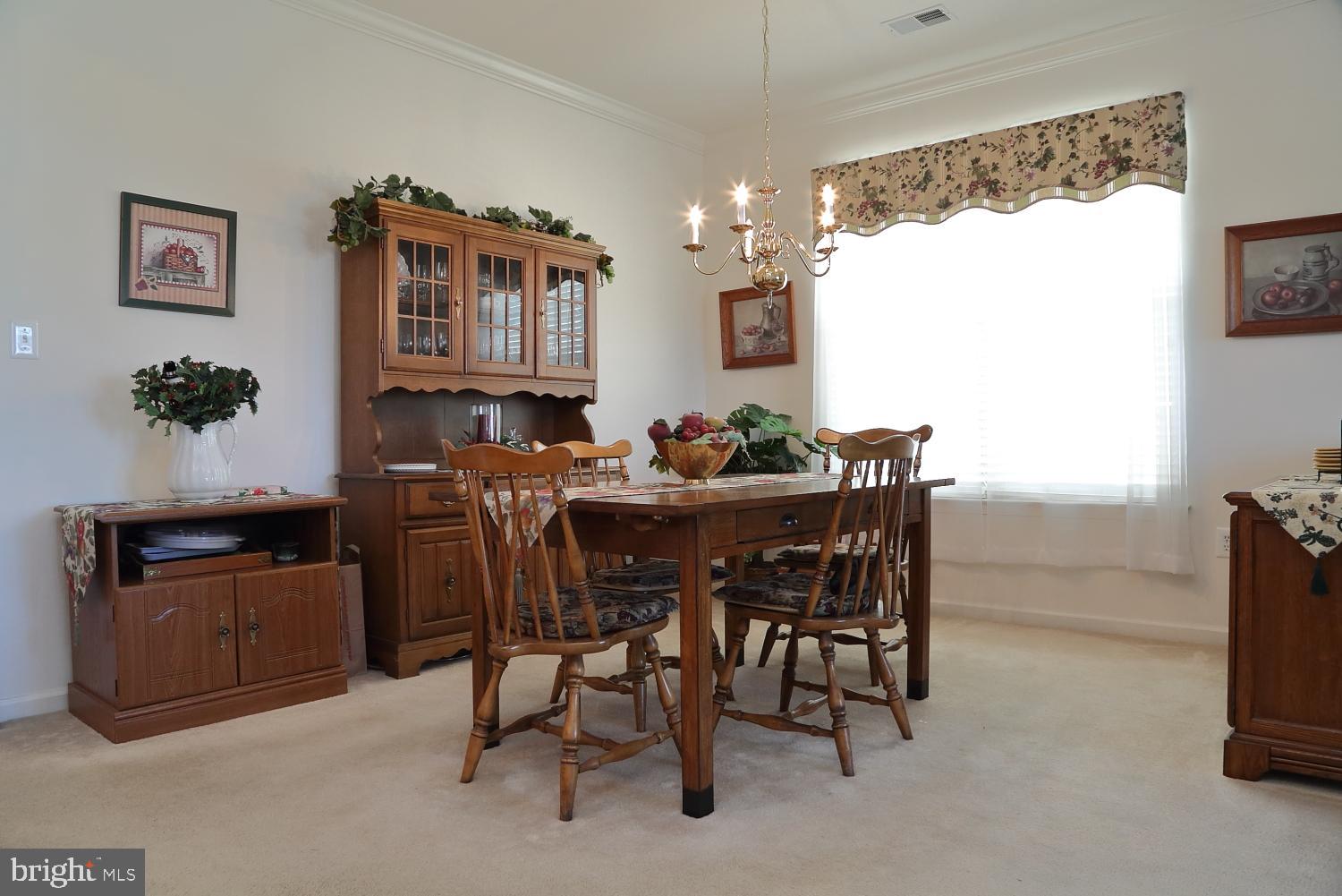 FOUR SEASONS AT ELM TREE - Residential