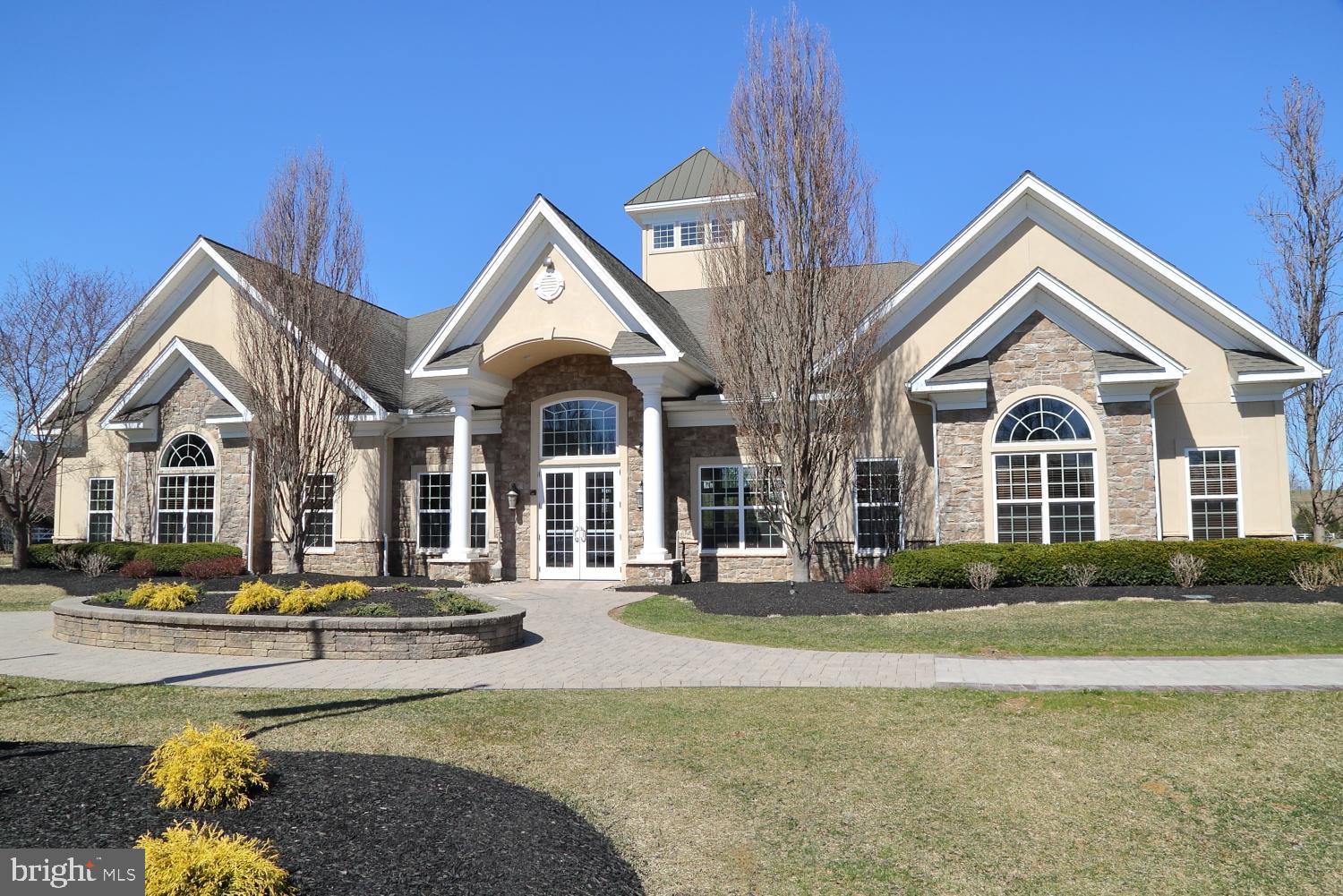 FOUR SEASONS AT ELM TREE - Residential