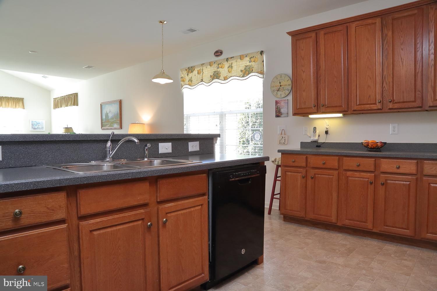 FOUR SEASONS AT ELM TREE - Residential