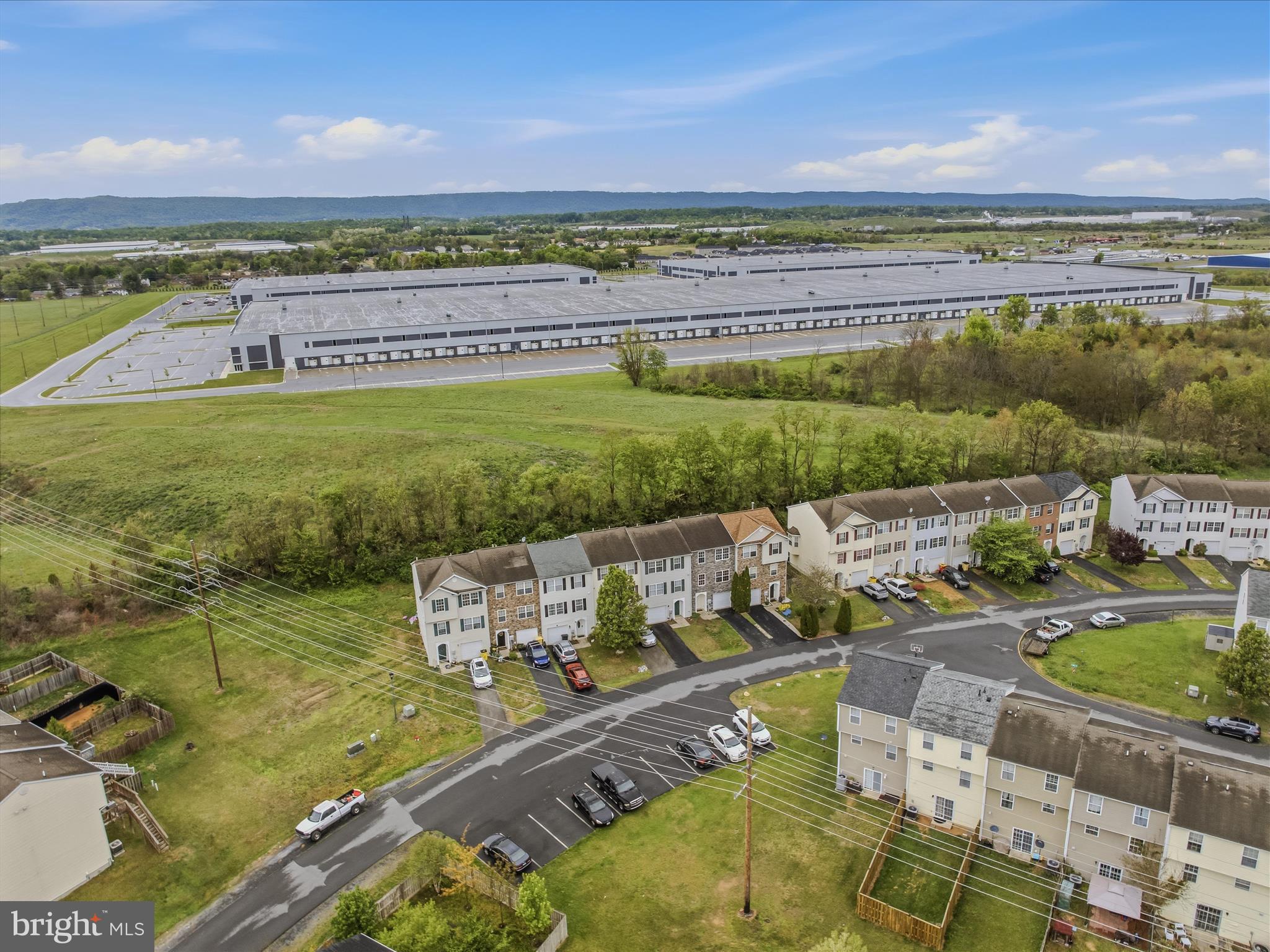 MILLS FARM - Residential