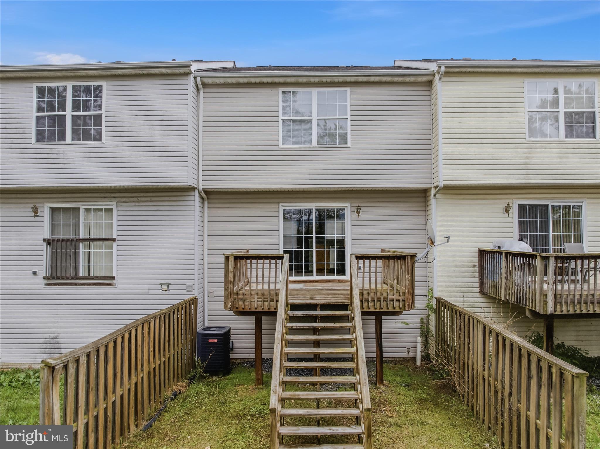 MILLS FARM - Residential