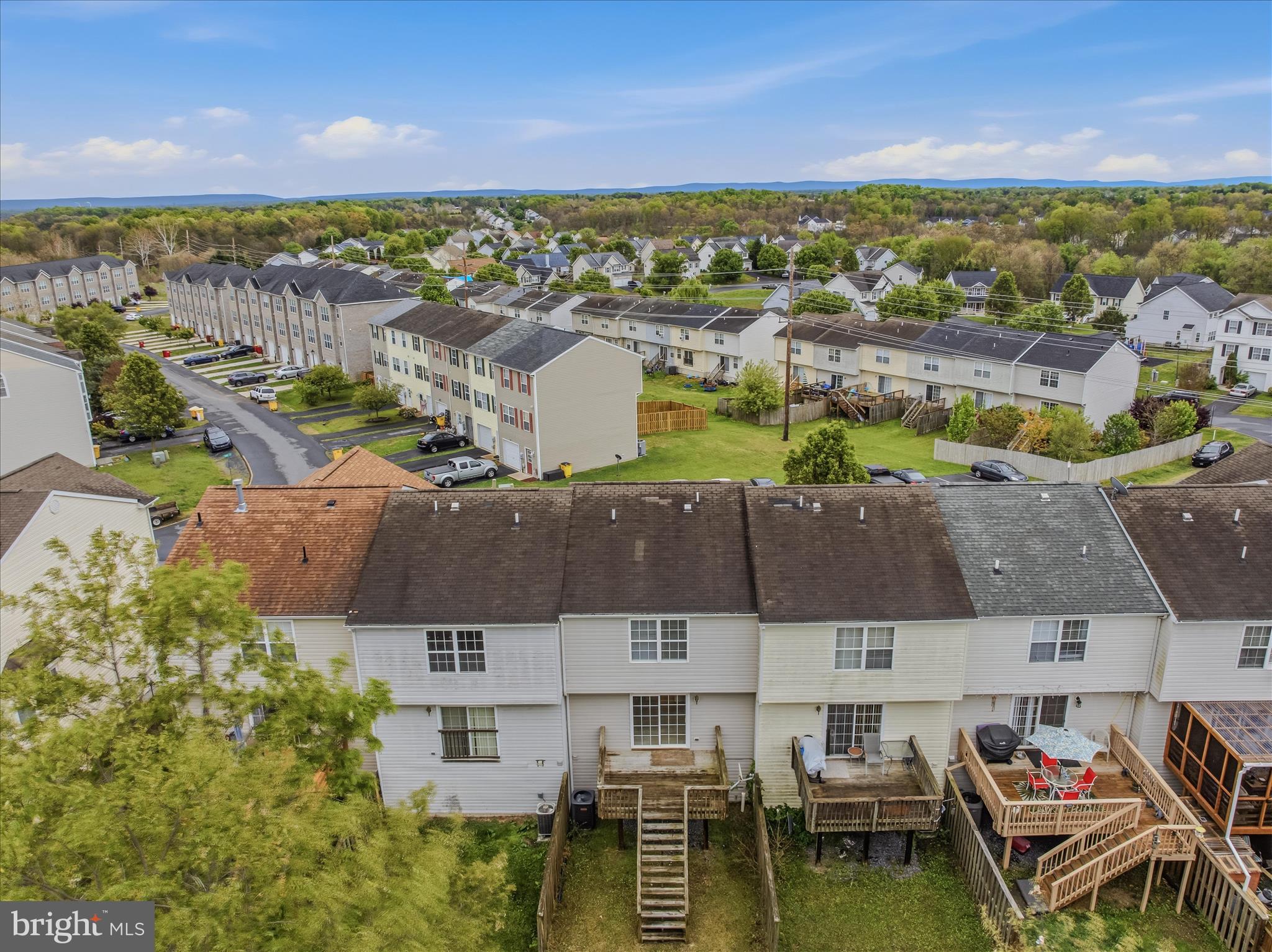 MILLS FARM - Residential