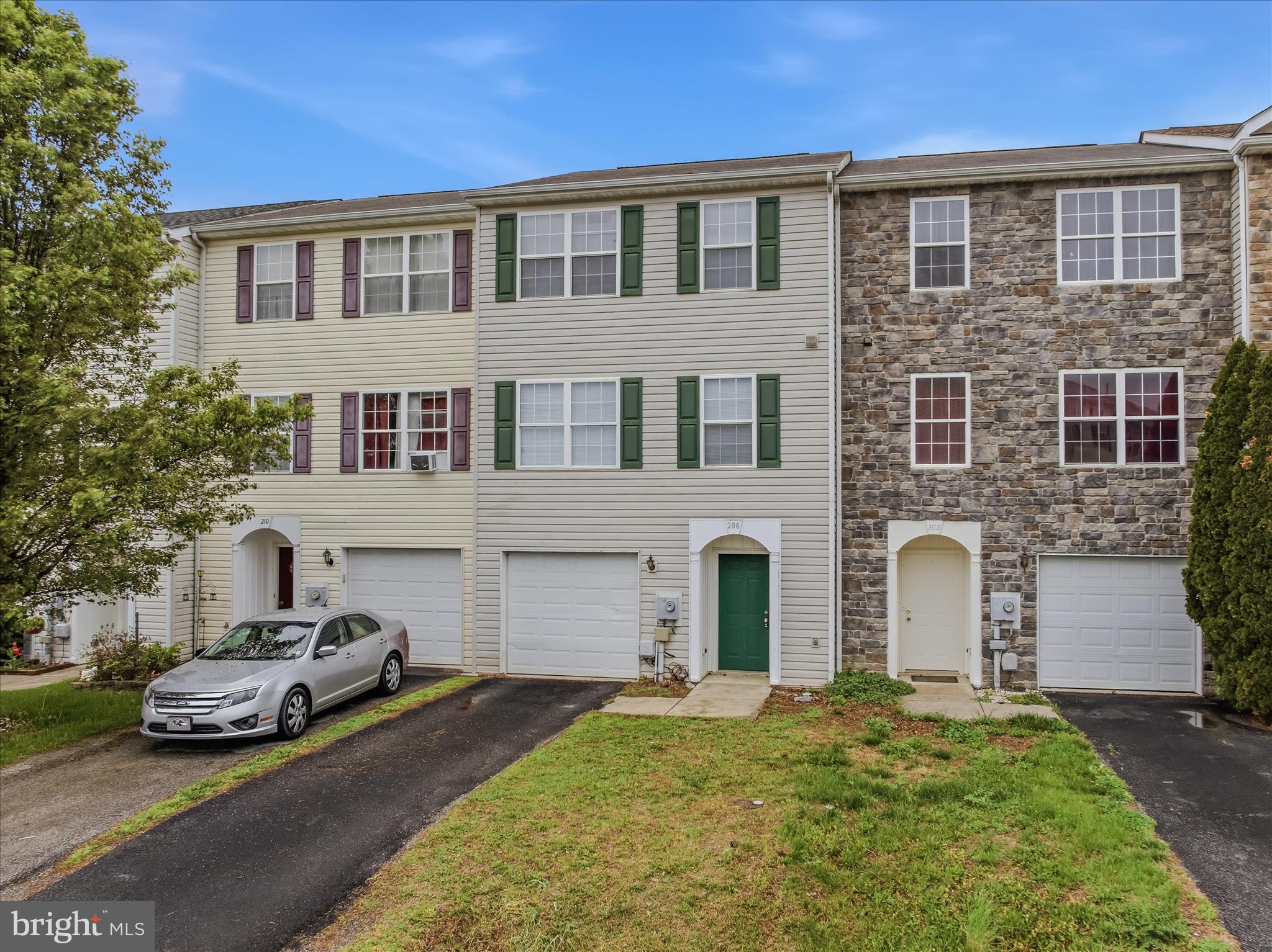MILLS FARM - Residential