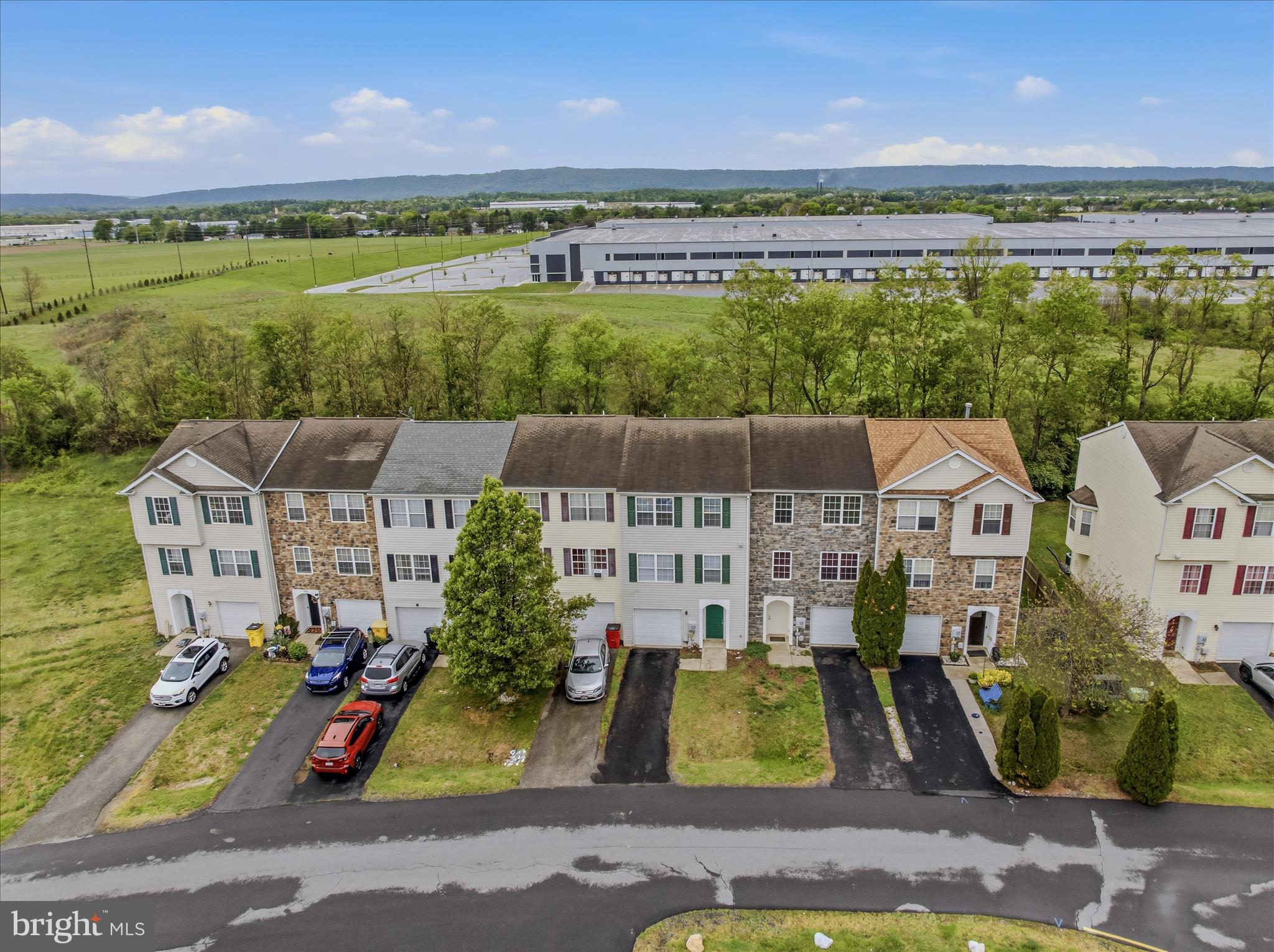 MILLS FARM - Residential