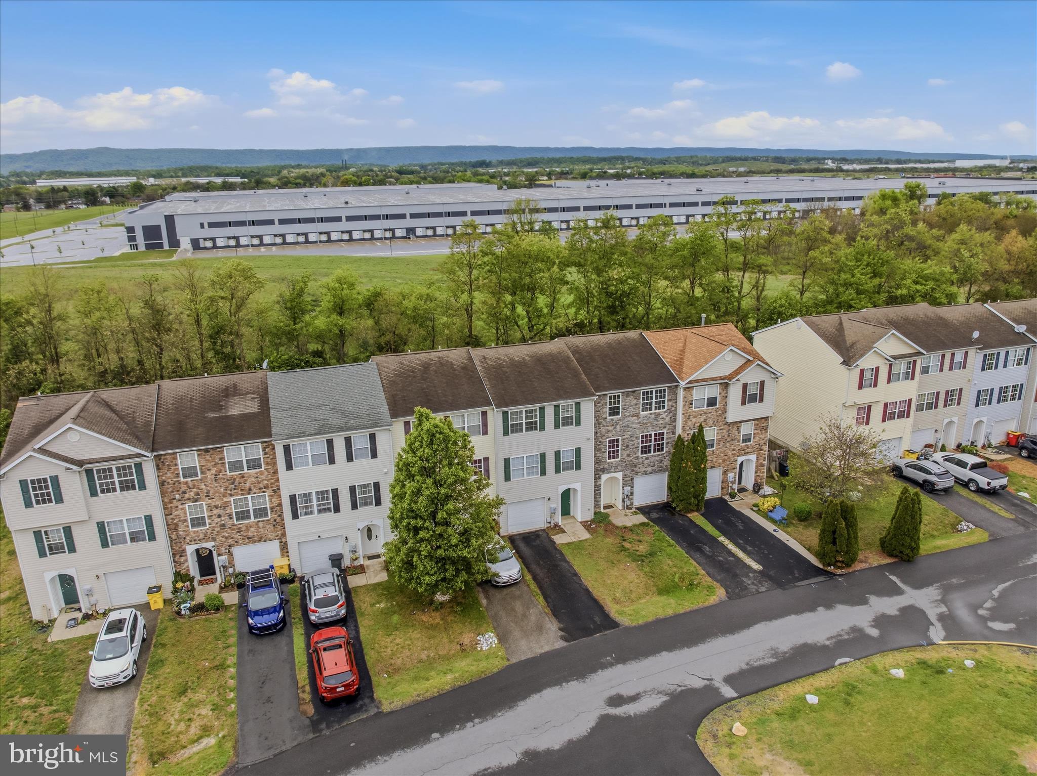 MILLS FARM - Residential