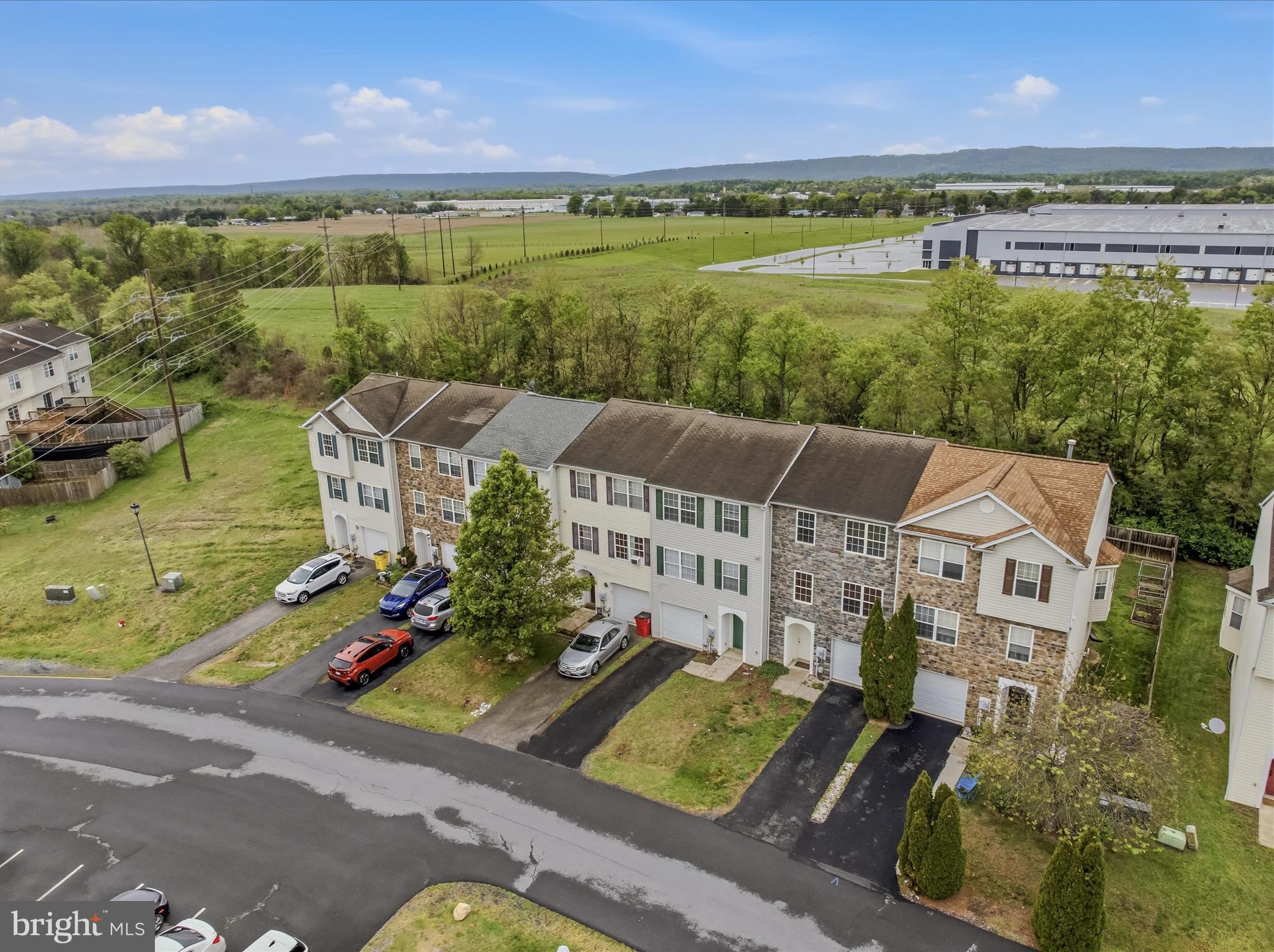MILLS FARM - Residential