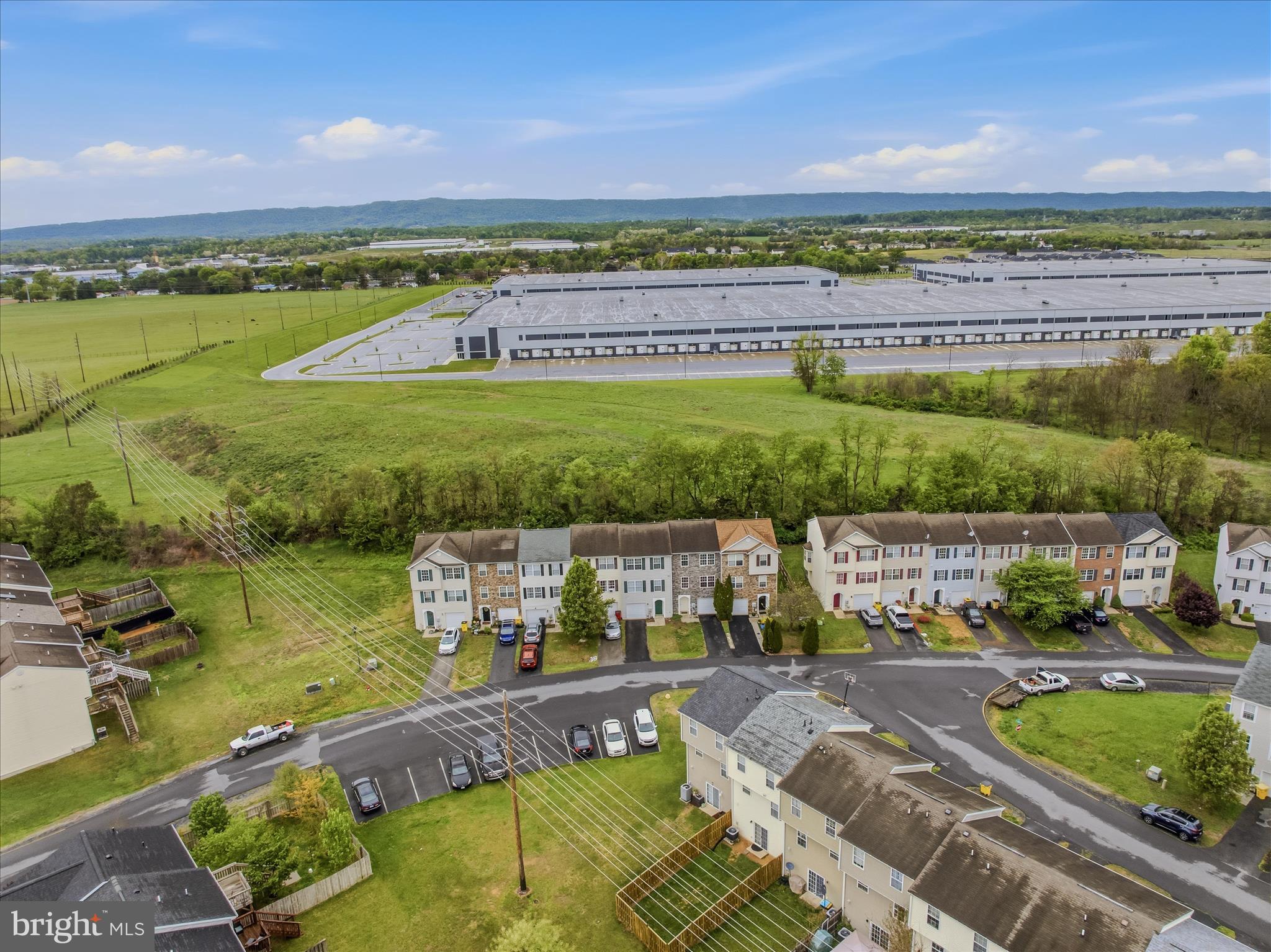 MILLS FARM - Residential