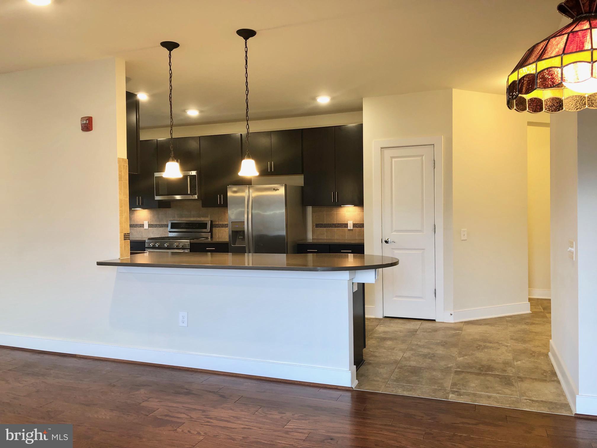 FLATS AT METROWEST - Residential Lease