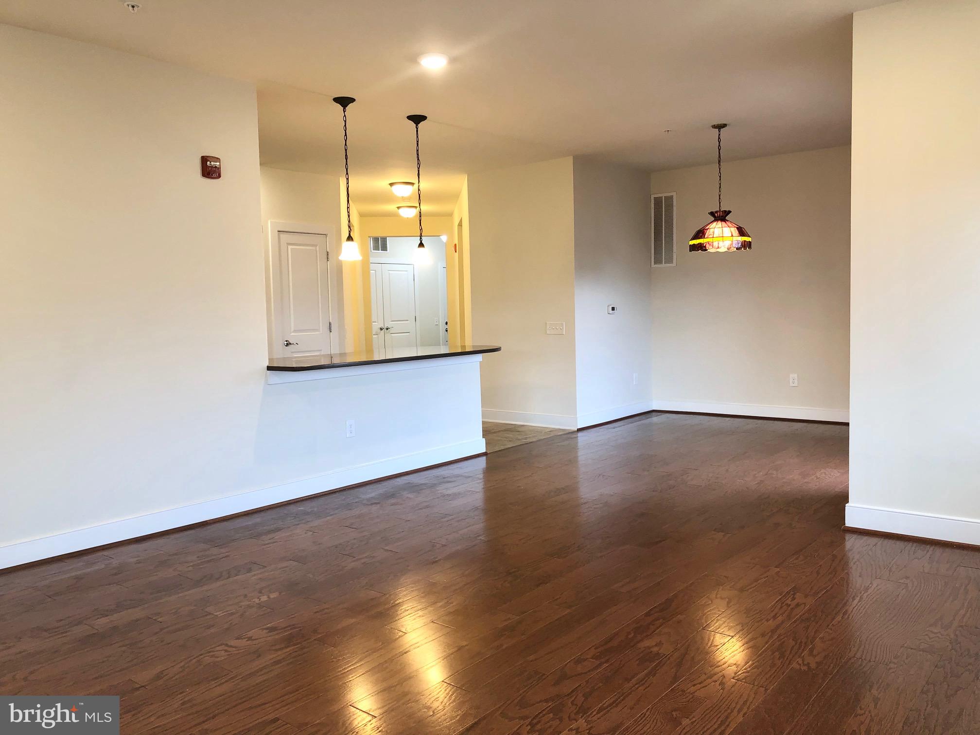 FLATS AT METROWEST - Residential Lease