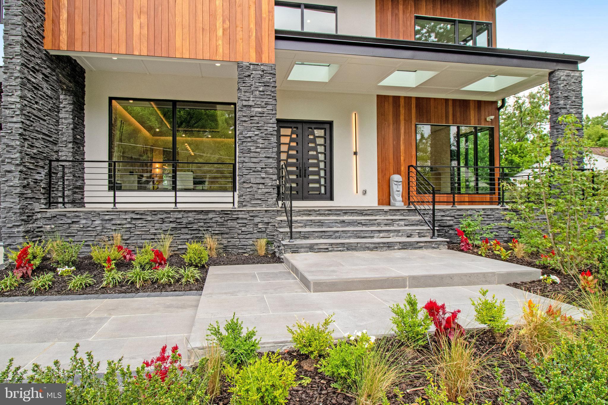 GEORGETOWN PIKE - Residential