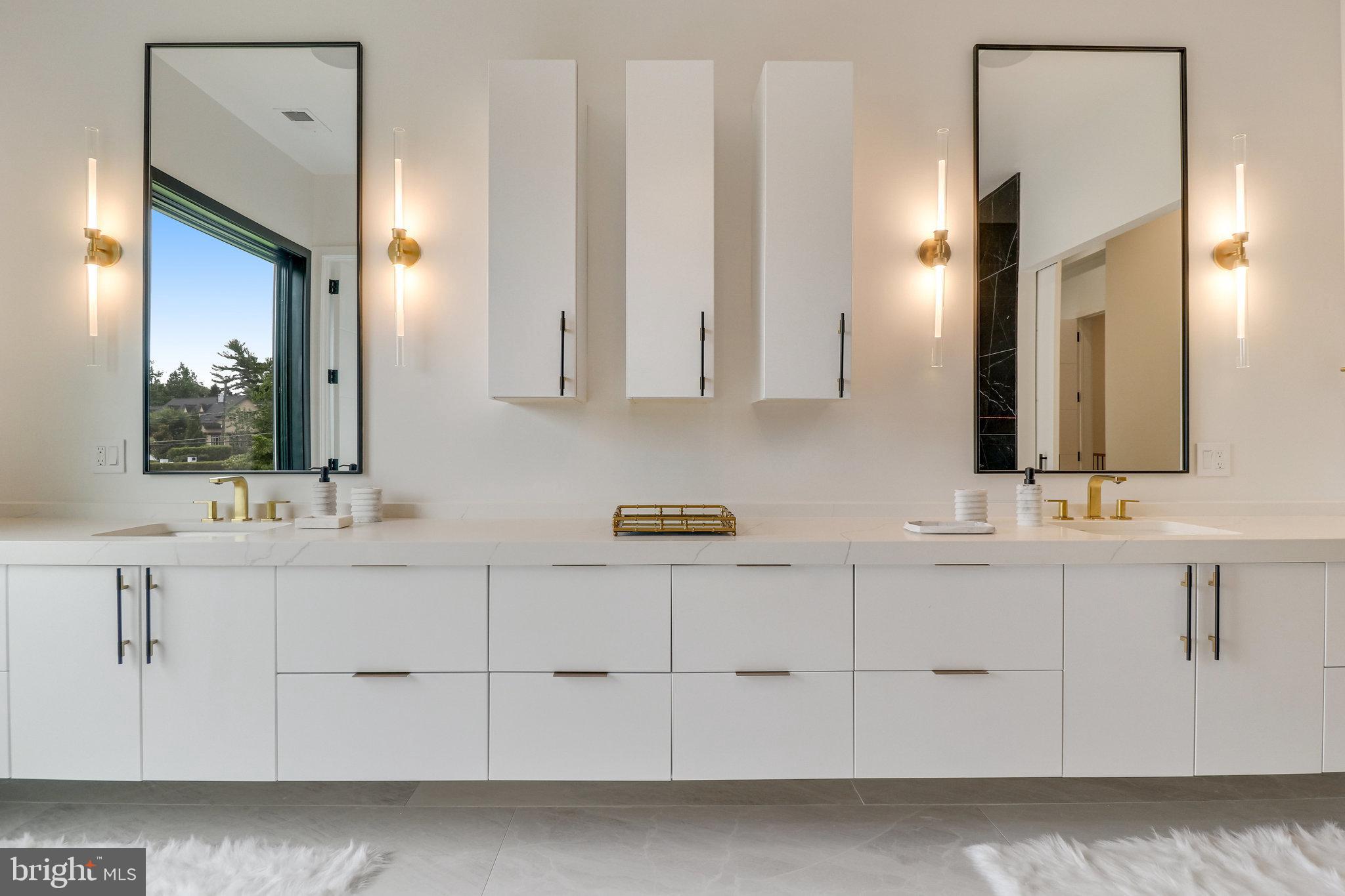 GEORGETOWN PIKE - Residential