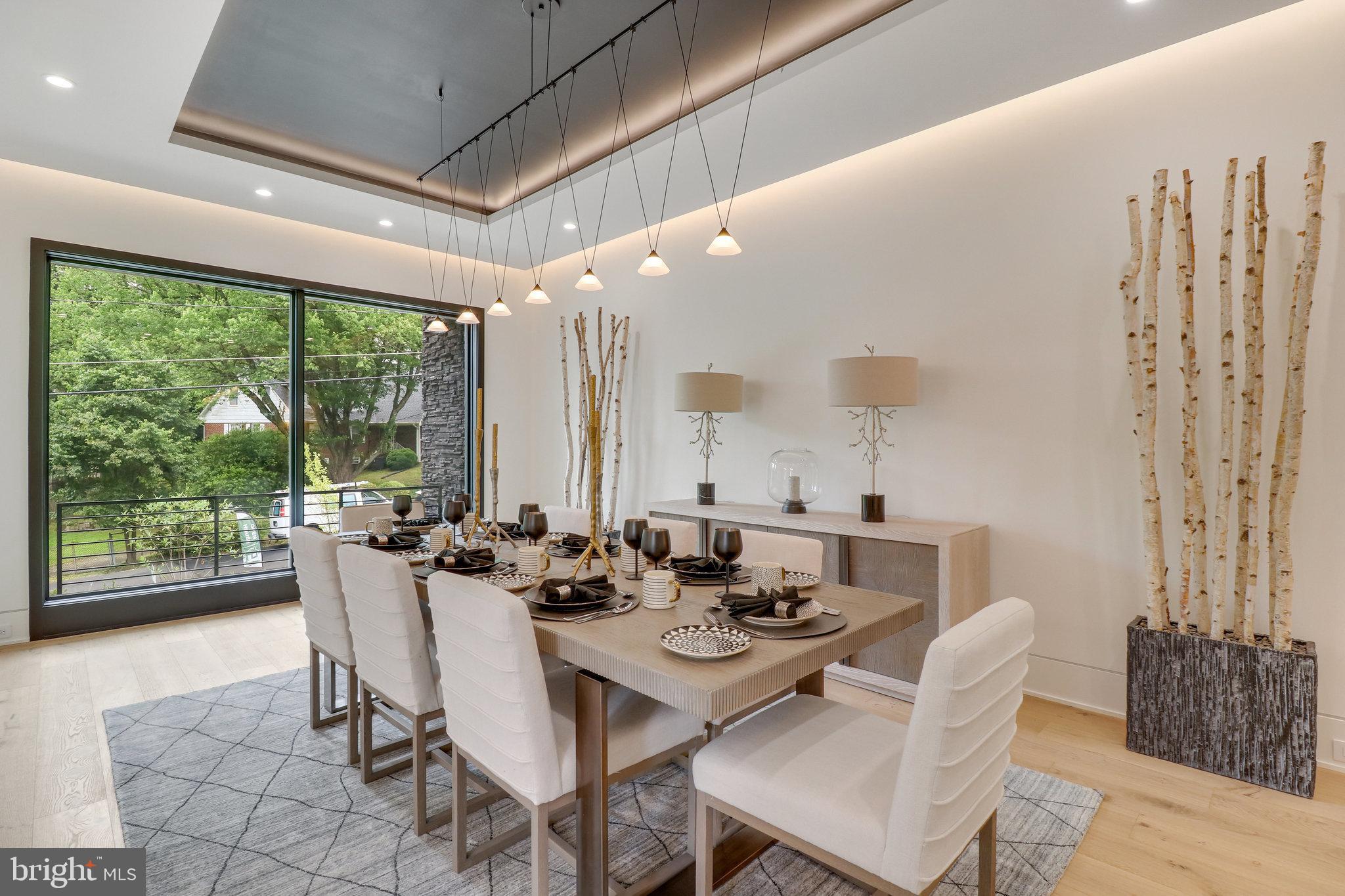 GEORGETOWN PIKE - Residential