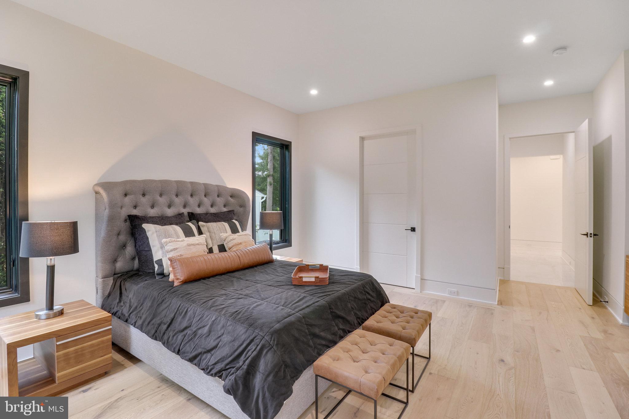 GEORGETOWN PIKE - Residential