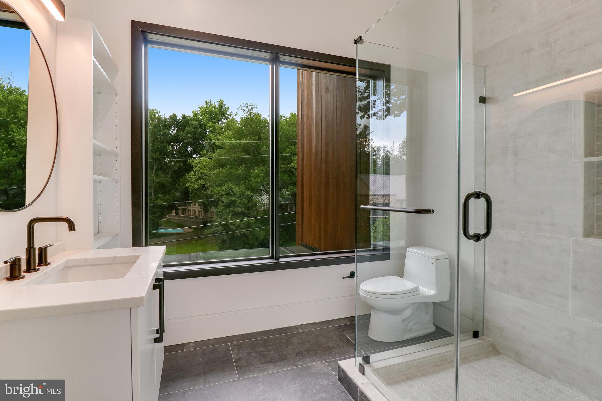 GEORGETOWN PIKE - Residential