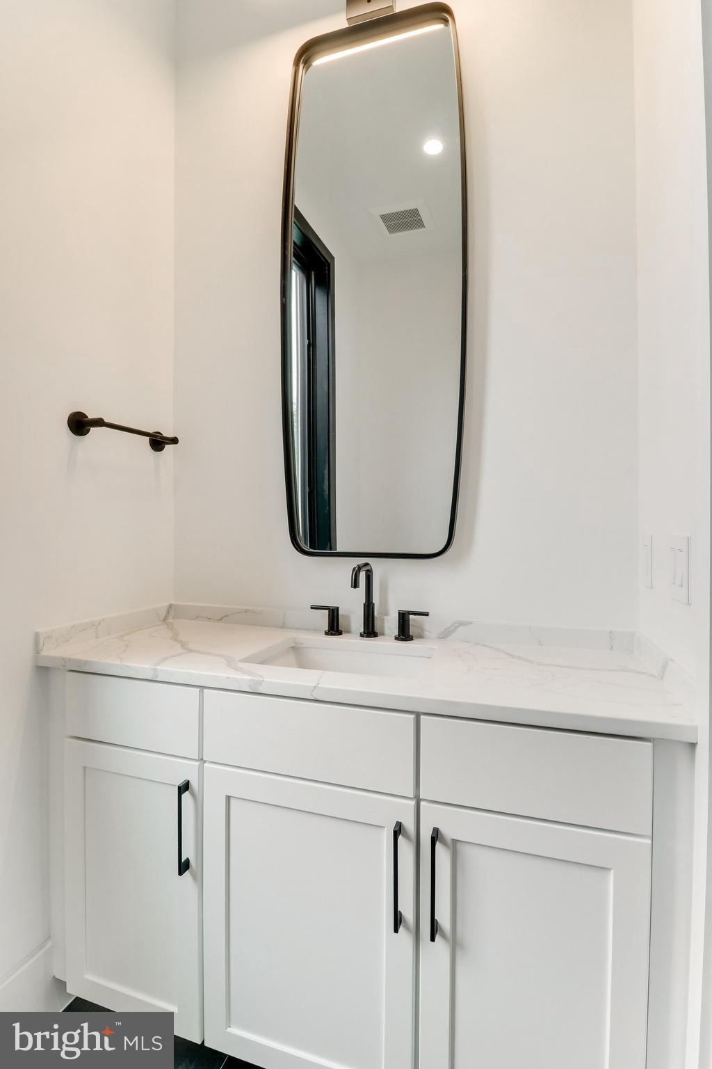 GEORGETOWN PIKE - Residential