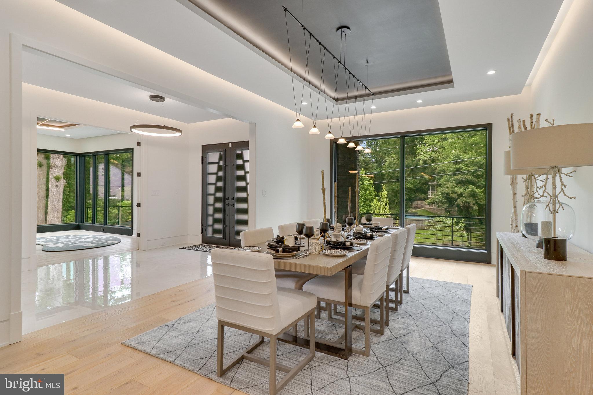 GEORGETOWN PIKE - Residential