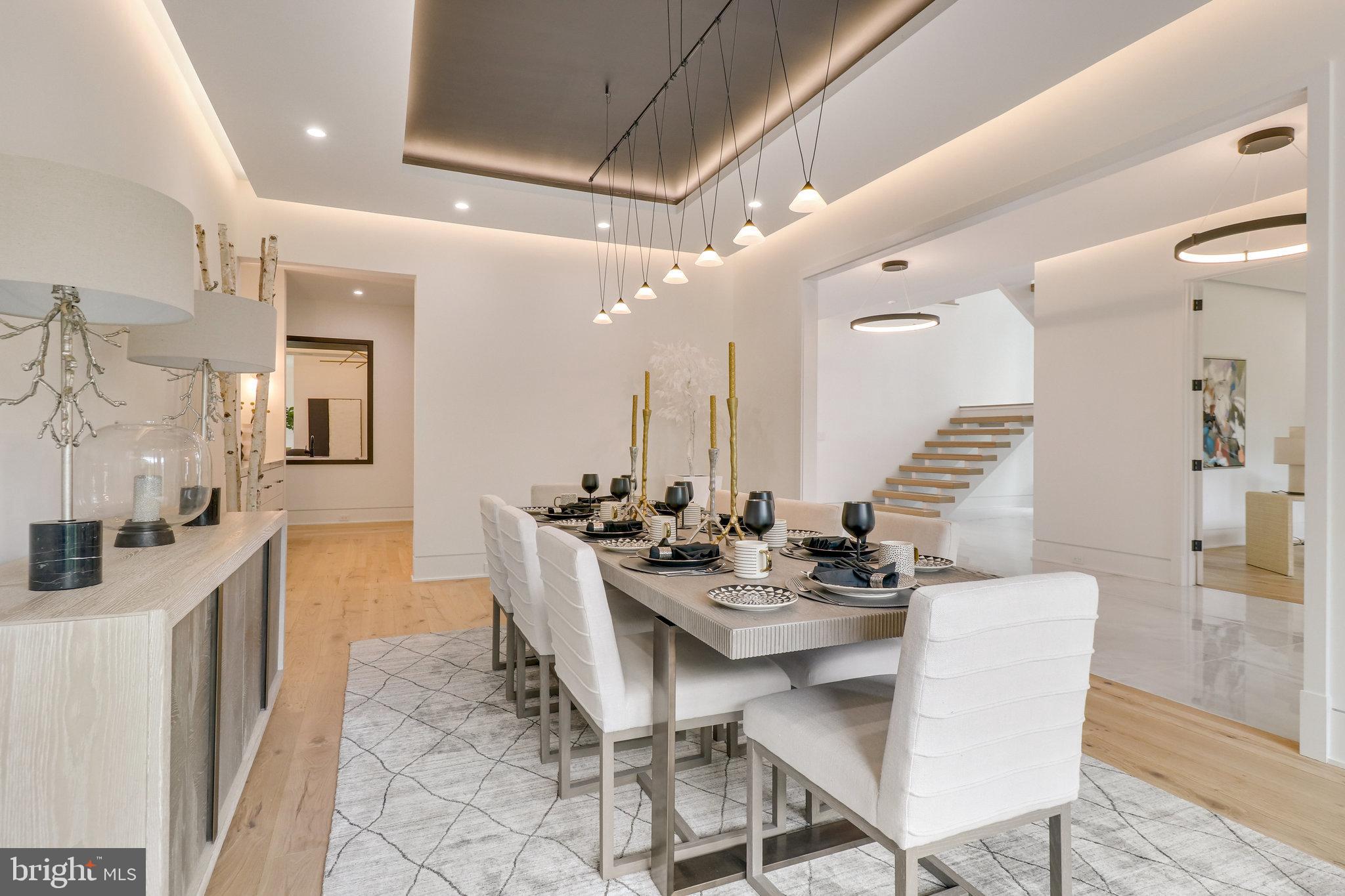 GEORGETOWN PIKE - Residential