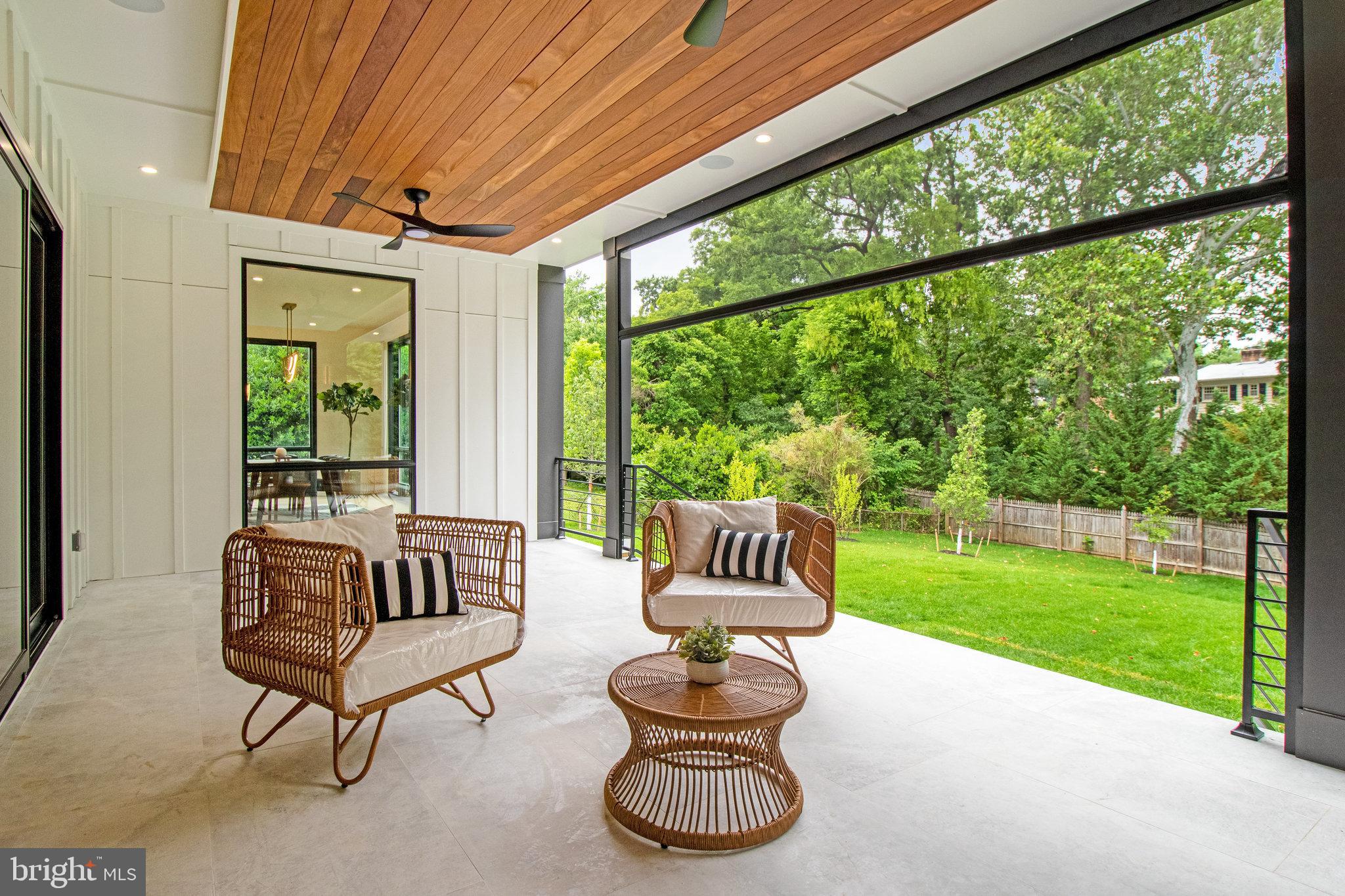 GEORGETOWN PIKE - Residential