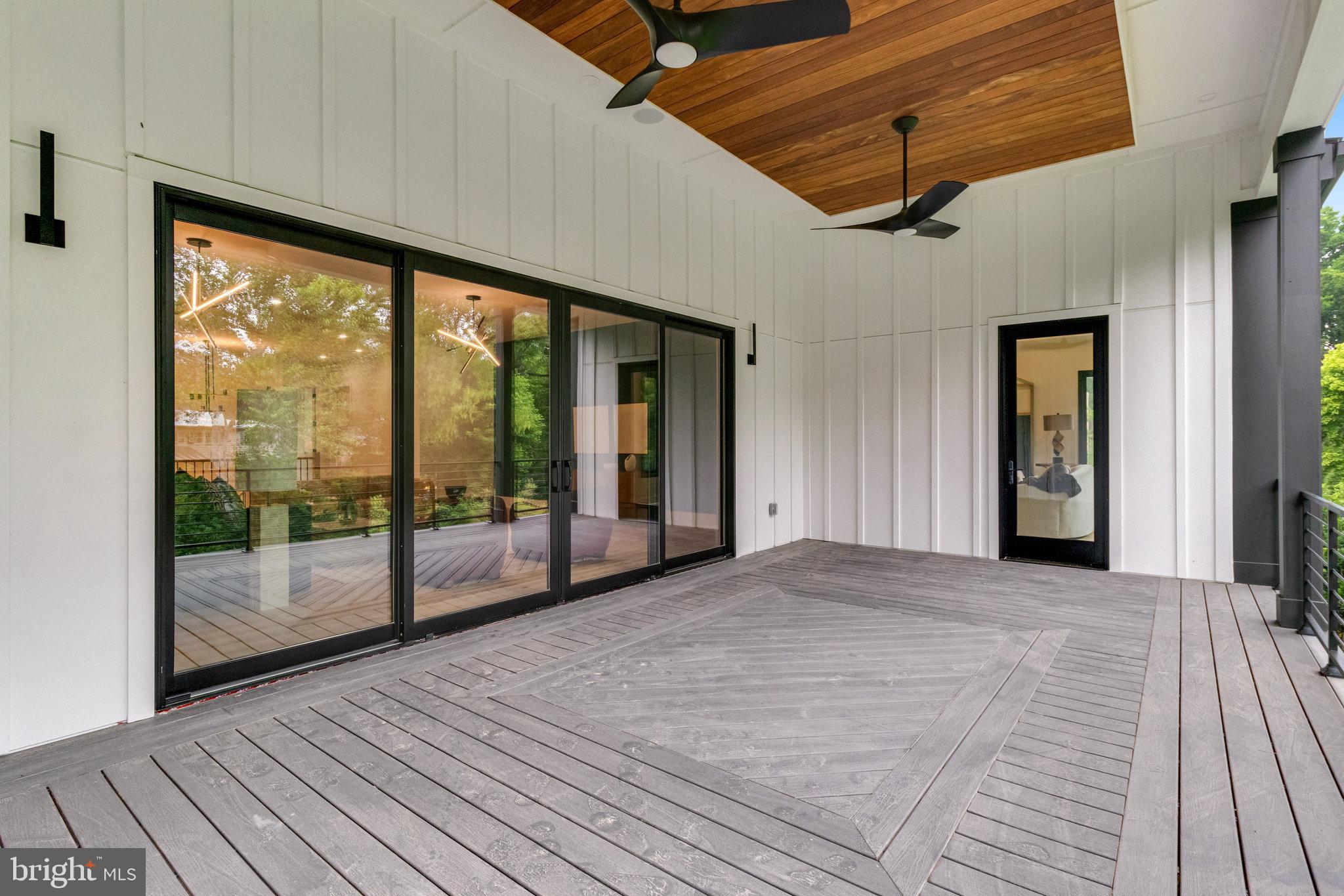 GEORGETOWN PIKE - Residential