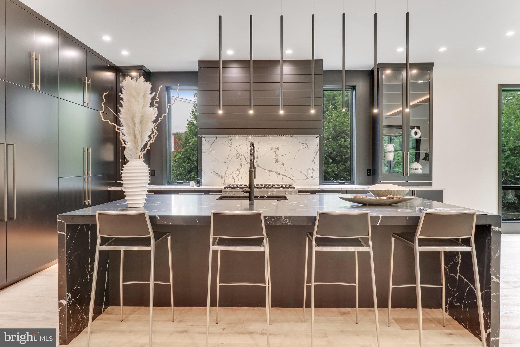 GEORGETOWN PIKE - Residential