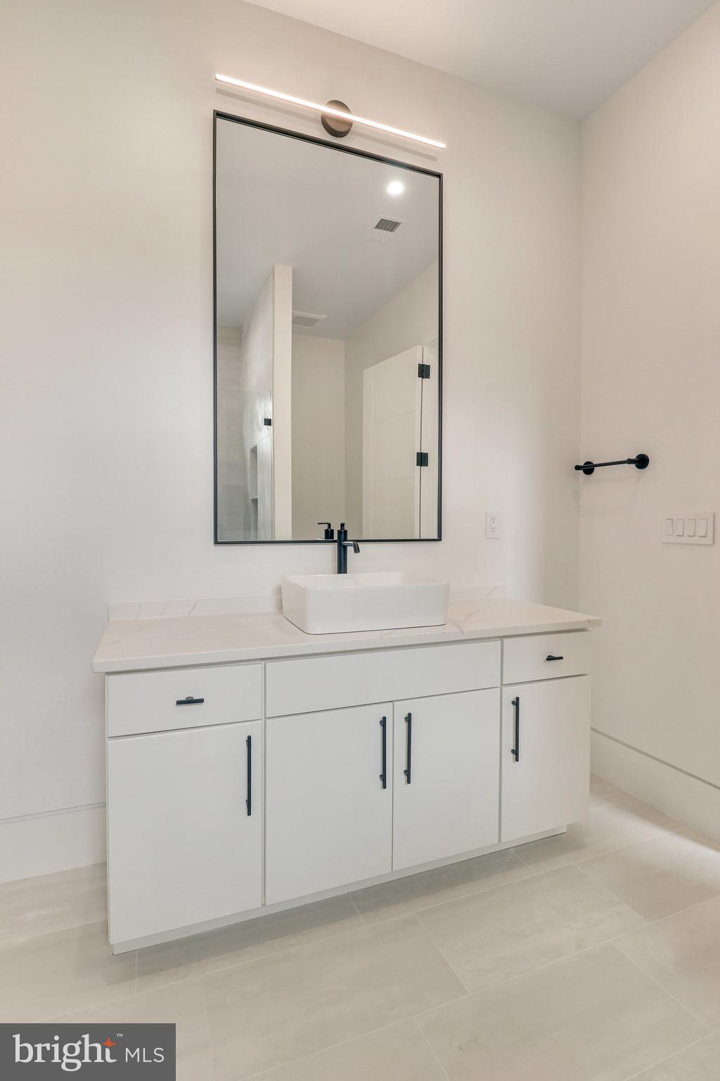 GEORGETOWN PIKE - Residential