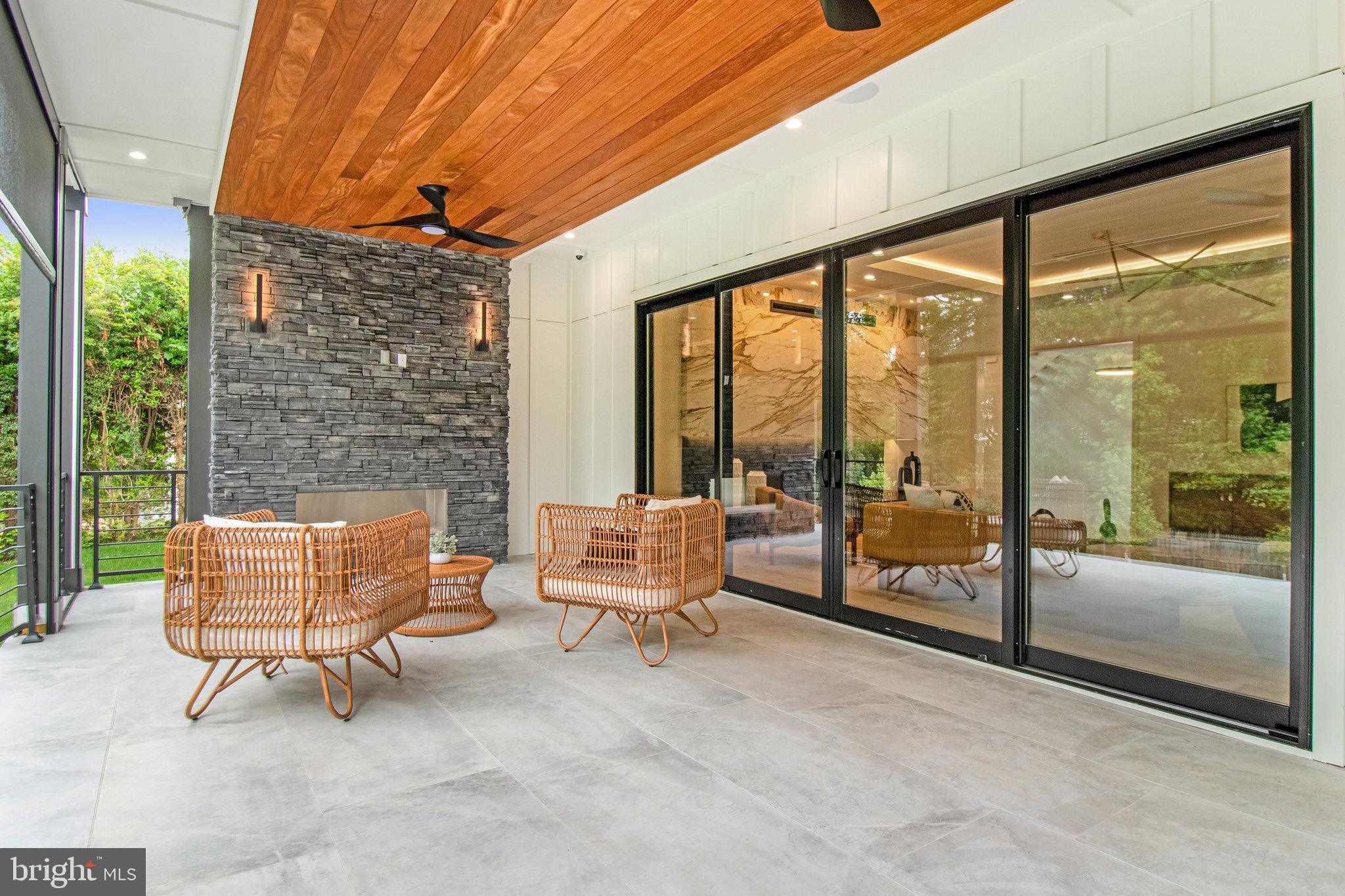 GEORGETOWN PIKE - Residential