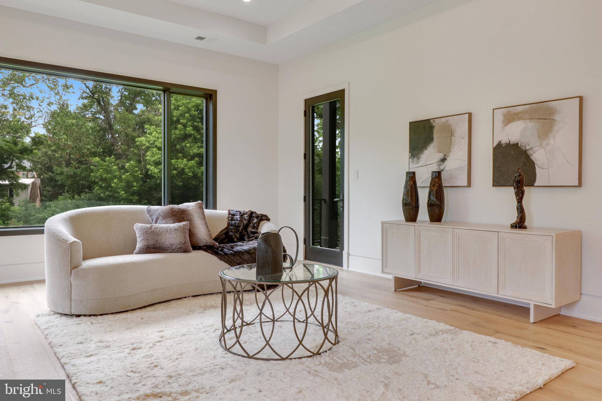 GEORGETOWN PIKE - Residential