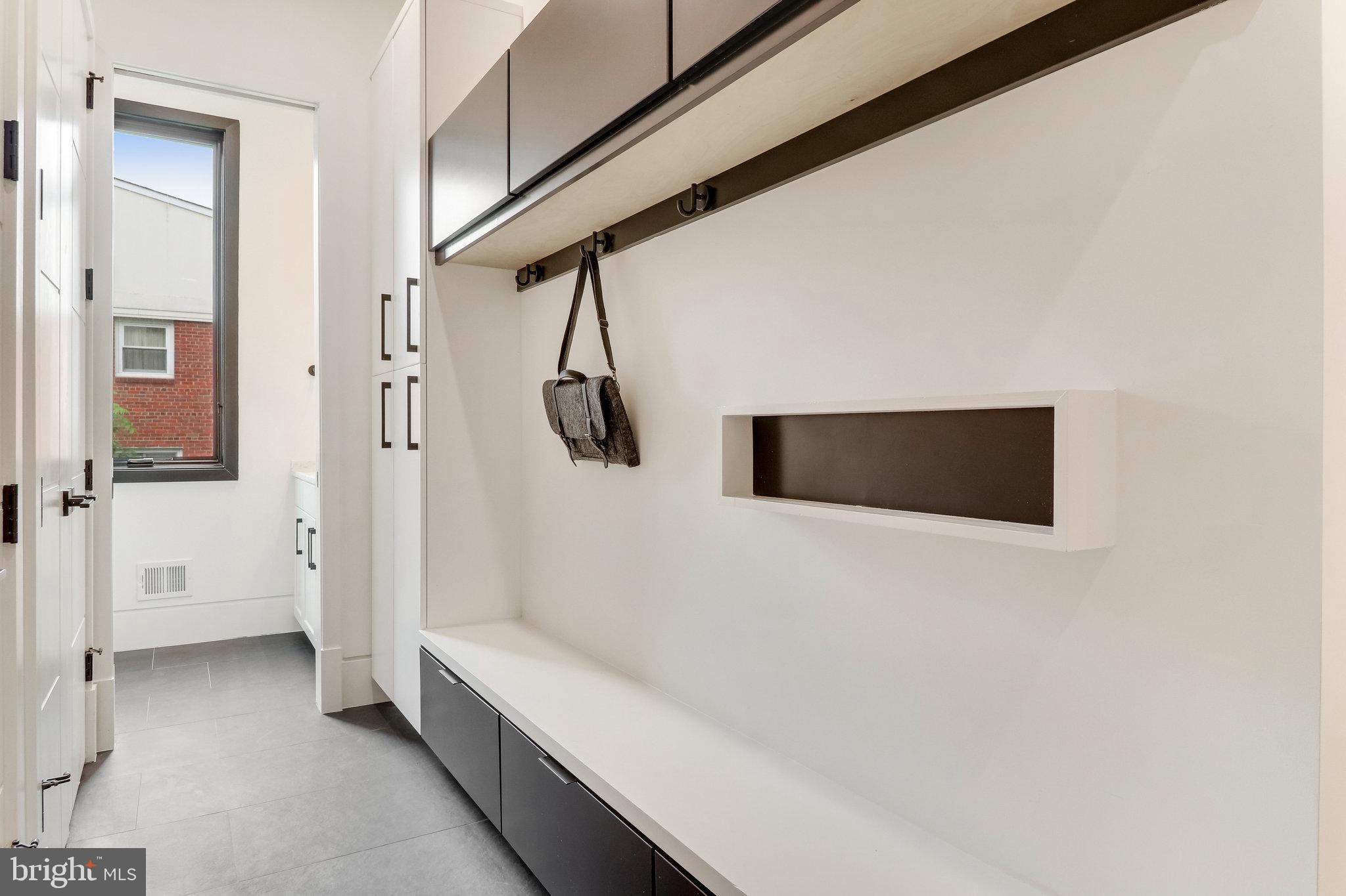 GEORGETOWN PIKE - Residential