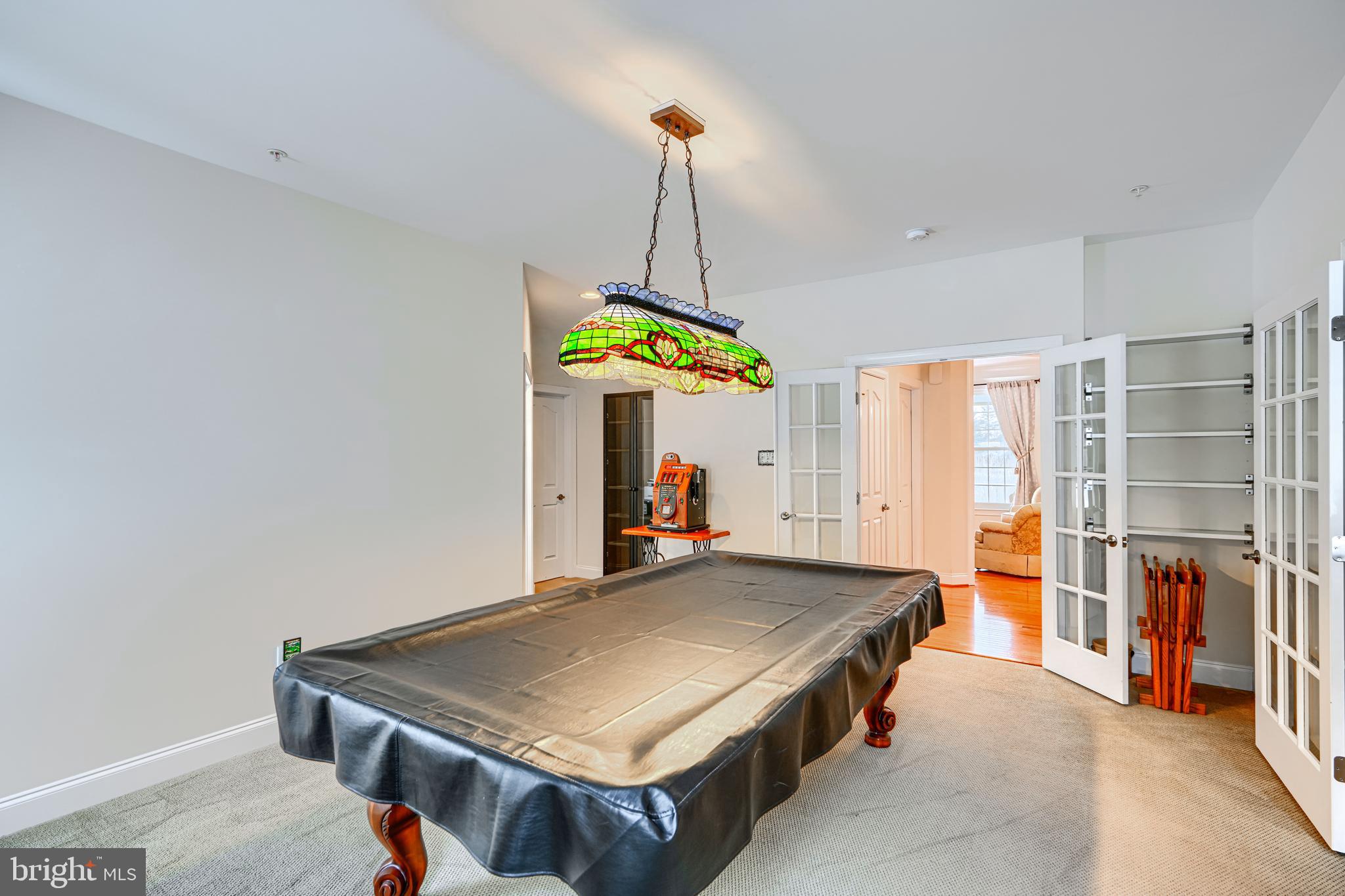 LAKESIDE FARMS - Residential