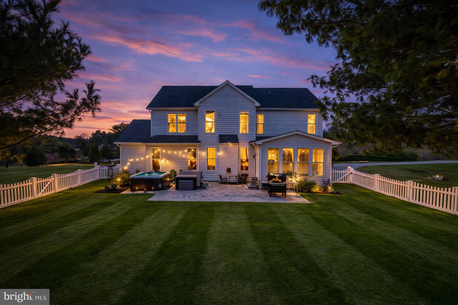 LAKESIDE FARMS - Residential