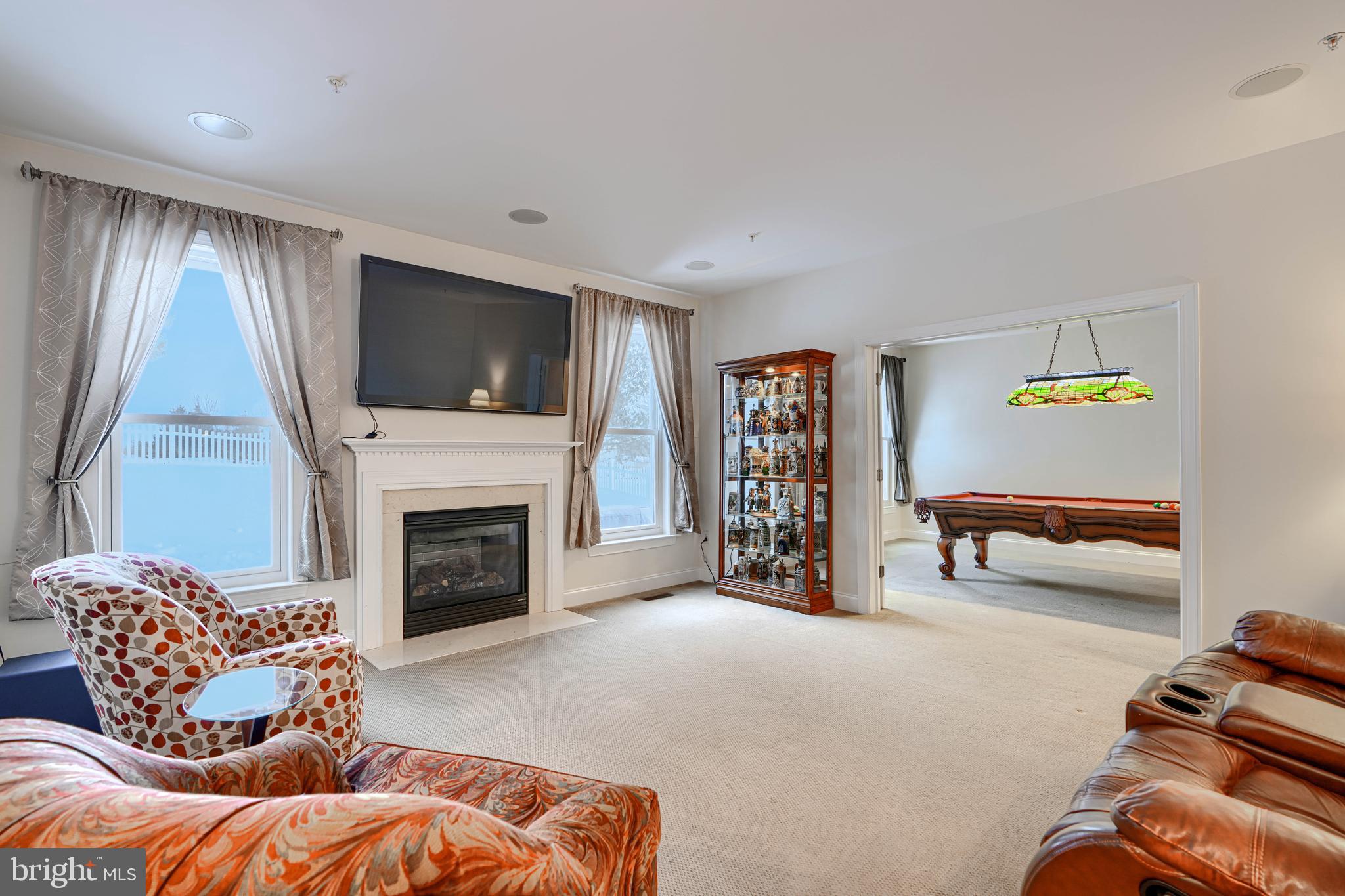 LAKESIDE FARMS - Residential