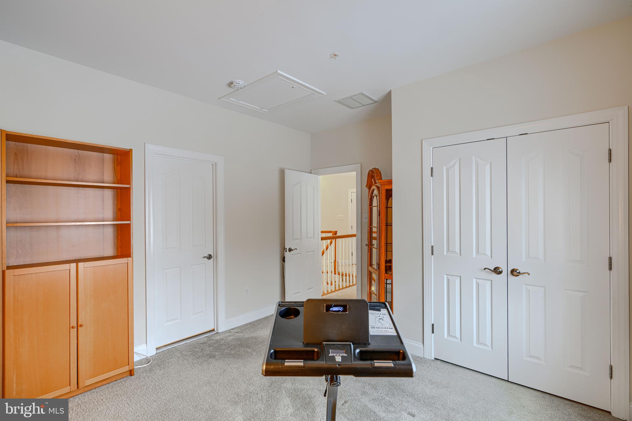 LAKESIDE FARMS - Residential