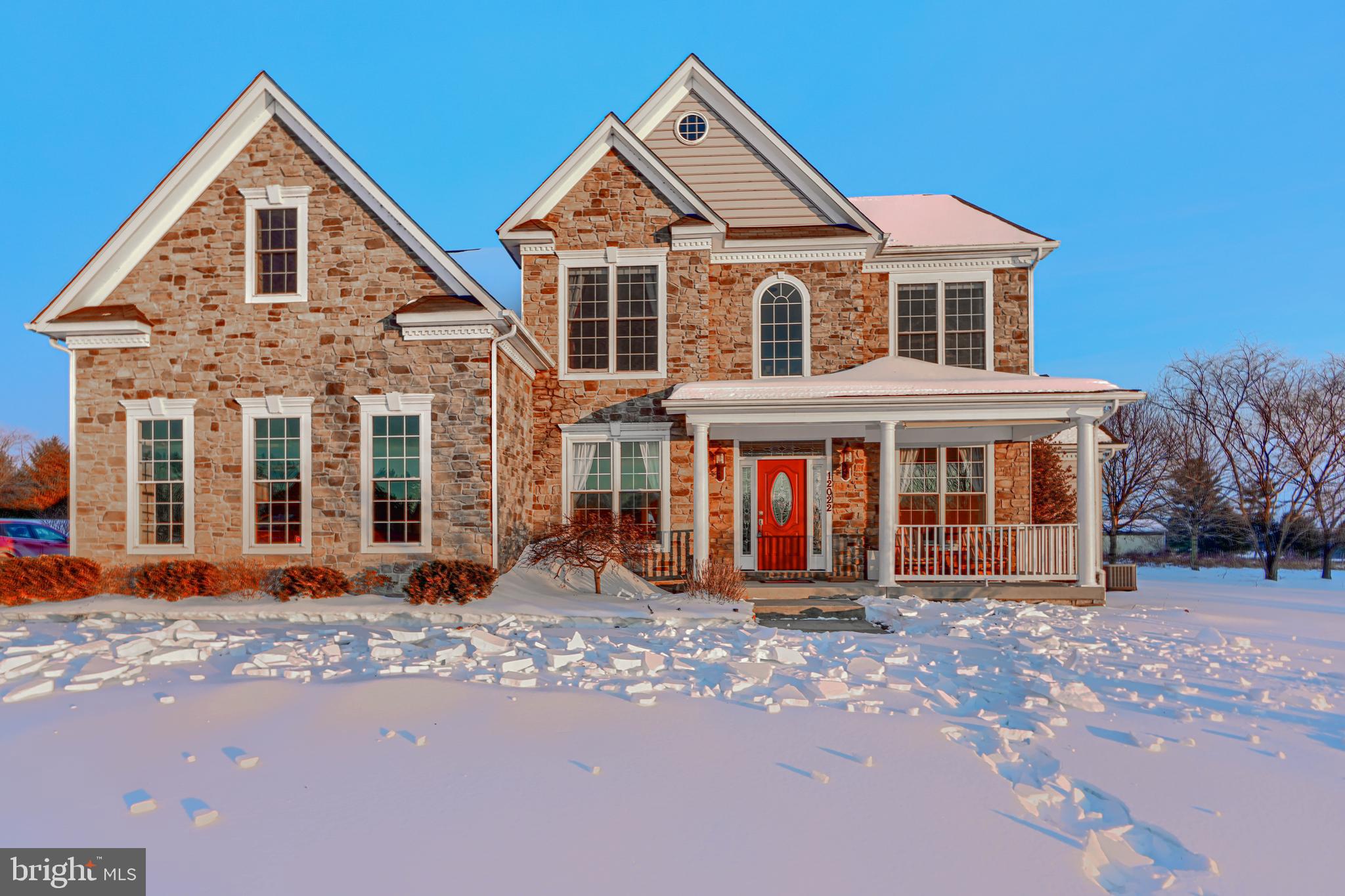 LAKESIDE FARMS - Residential