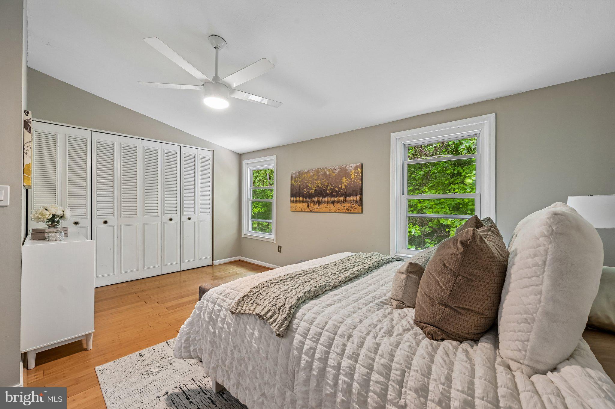 SILVER SPRING CNTRY CLUB - Residential