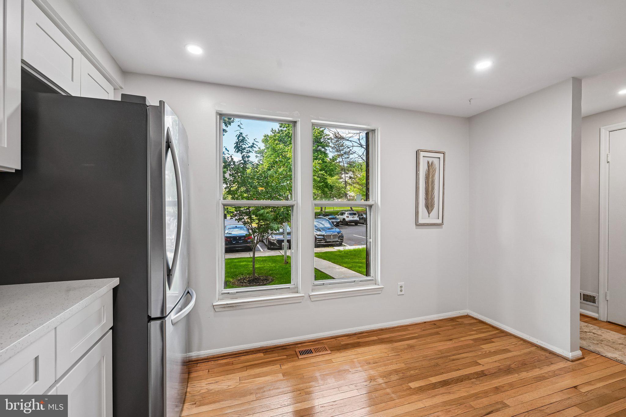SILVER SPRING CNTRY CLUB - Residential