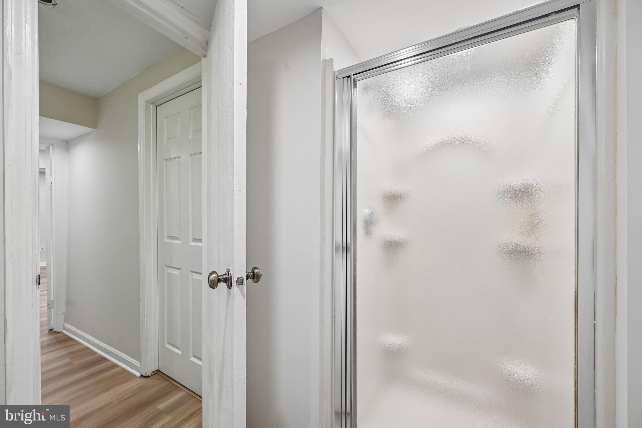 SILVER SPRING CNTRY CLUB - Residential