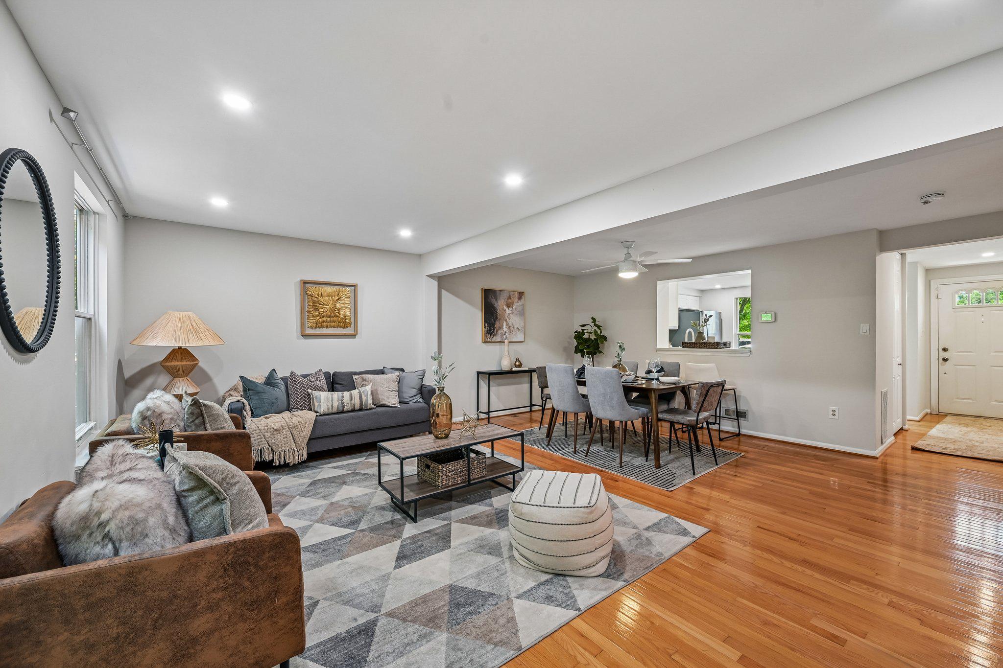 SILVER SPRING CNTRY CLUB - Residential