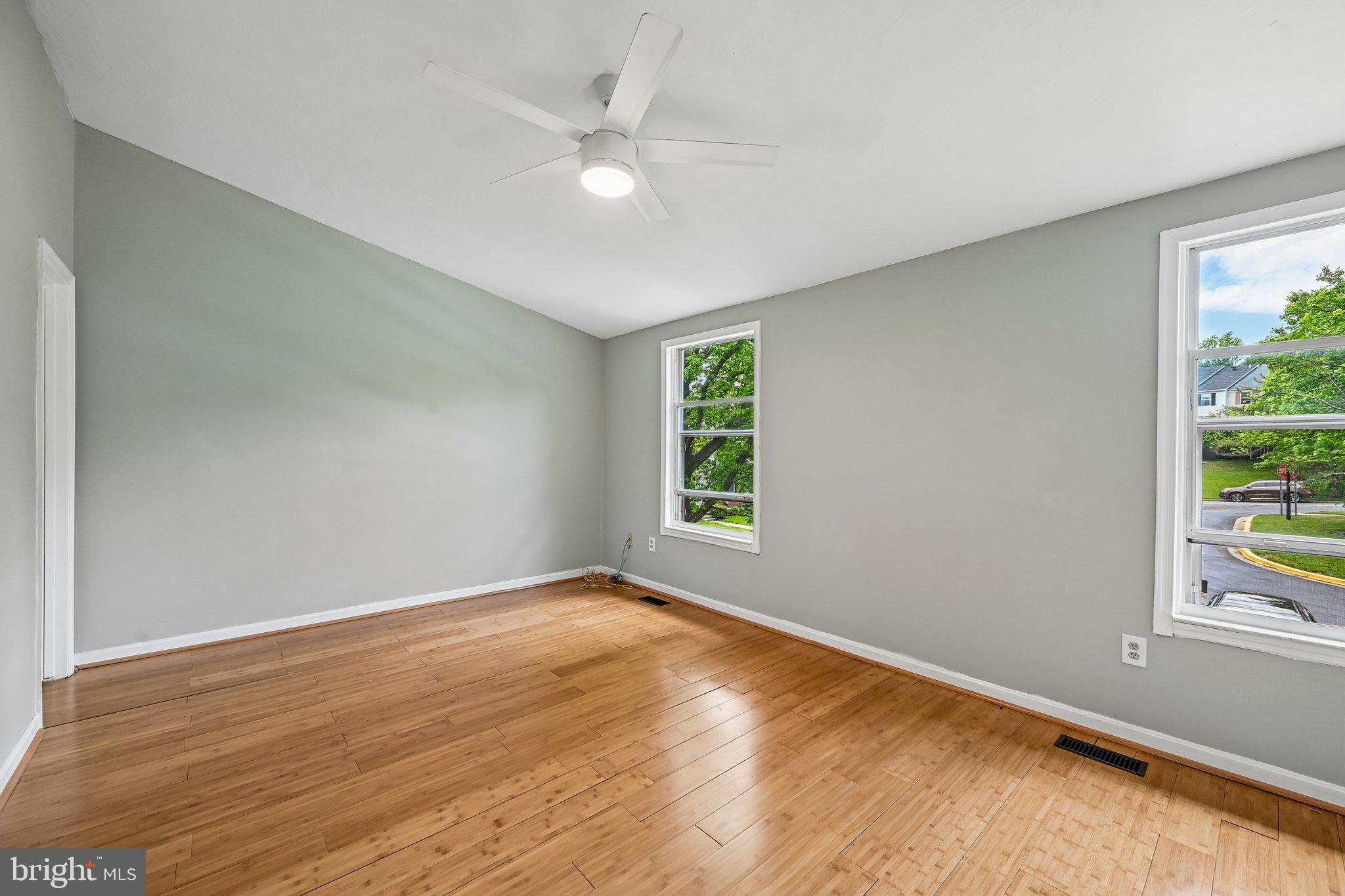 SILVER SPRING CNTRY CLUB - Residential