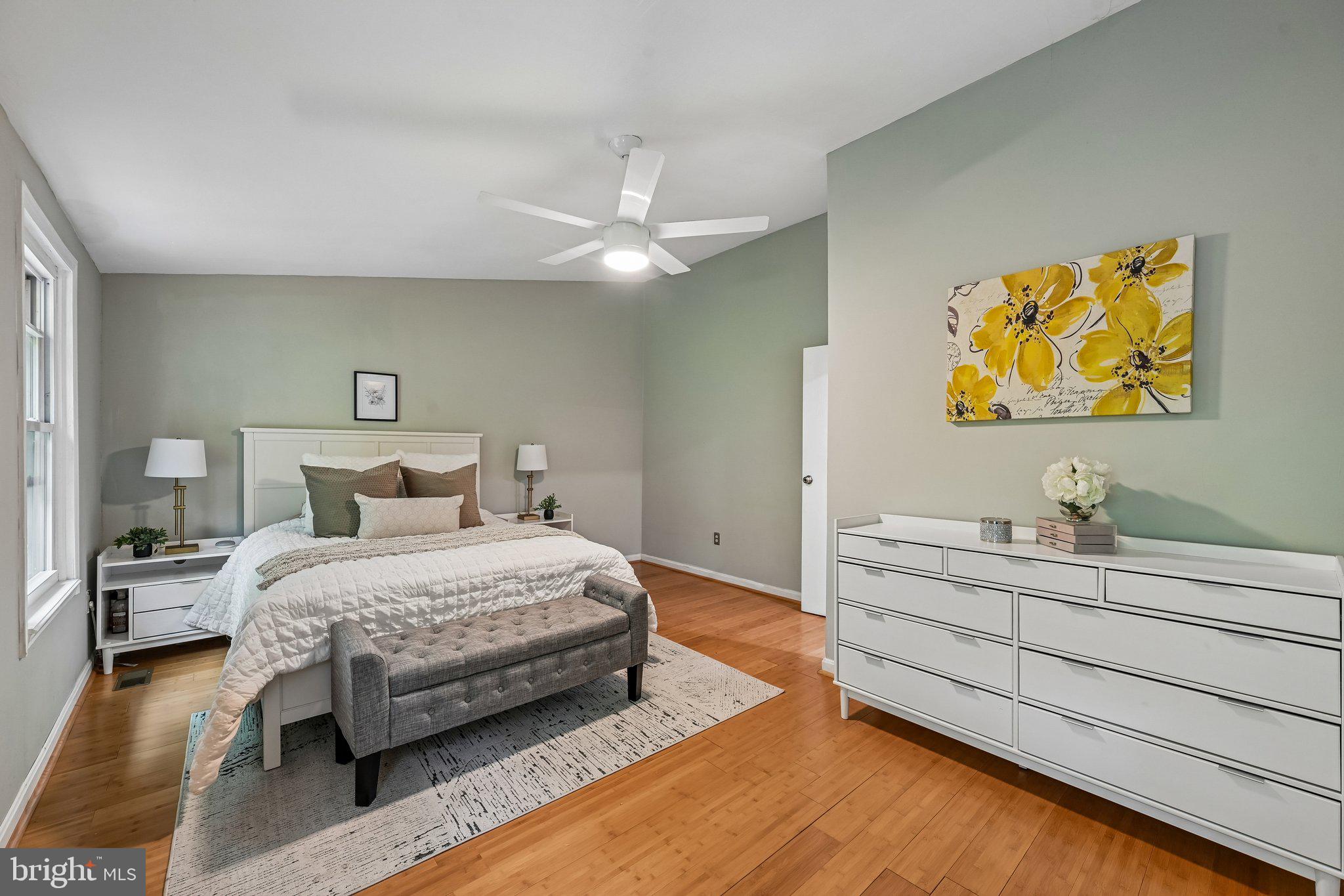 SILVER SPRING CNTRY CLUB - Residential