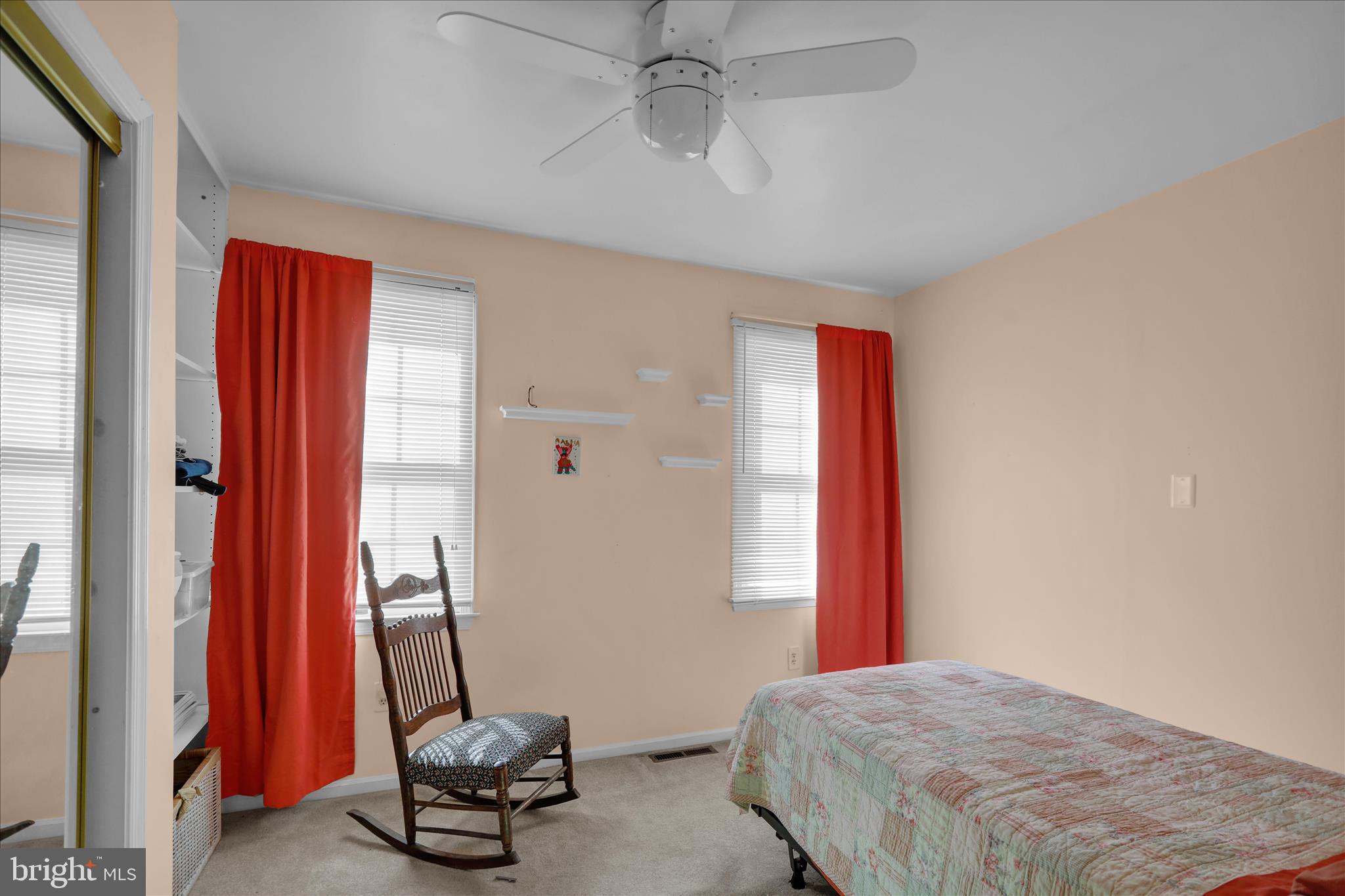 FARMING RIDGE - Residential