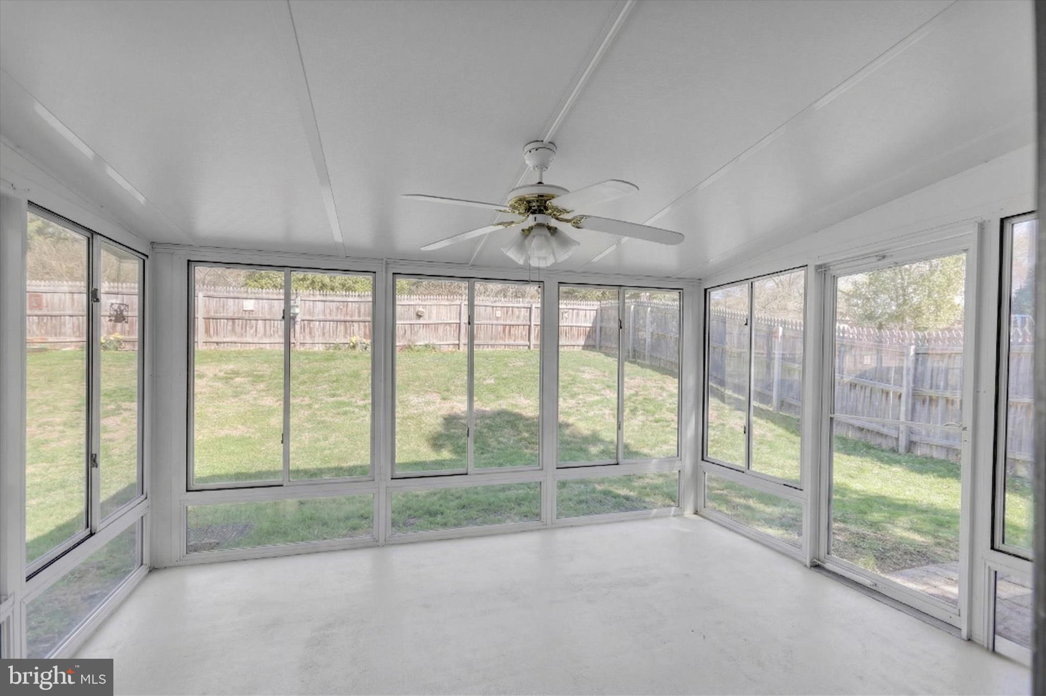 FARMING RIDGE - Residential