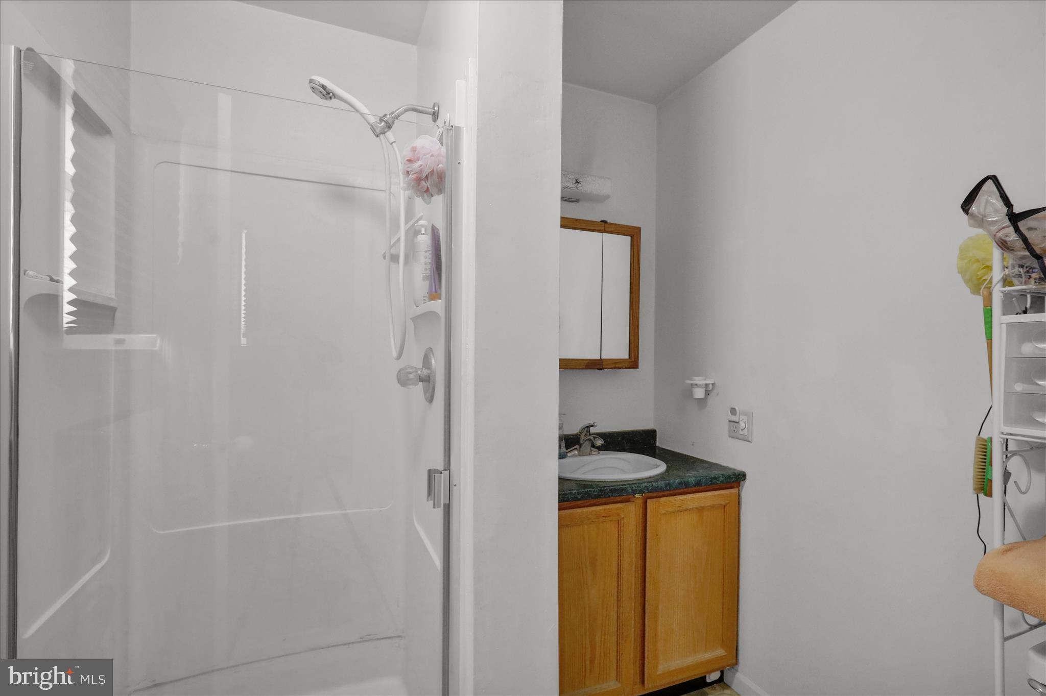 FARMING RIDGE - Residential