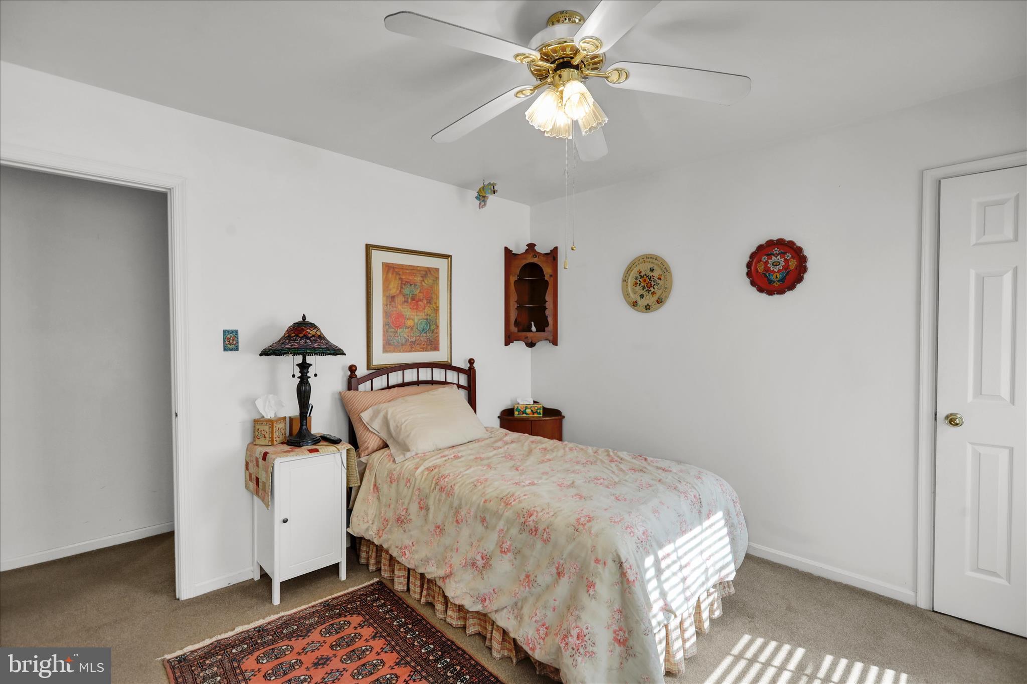 FARMING RIDGE - Residential