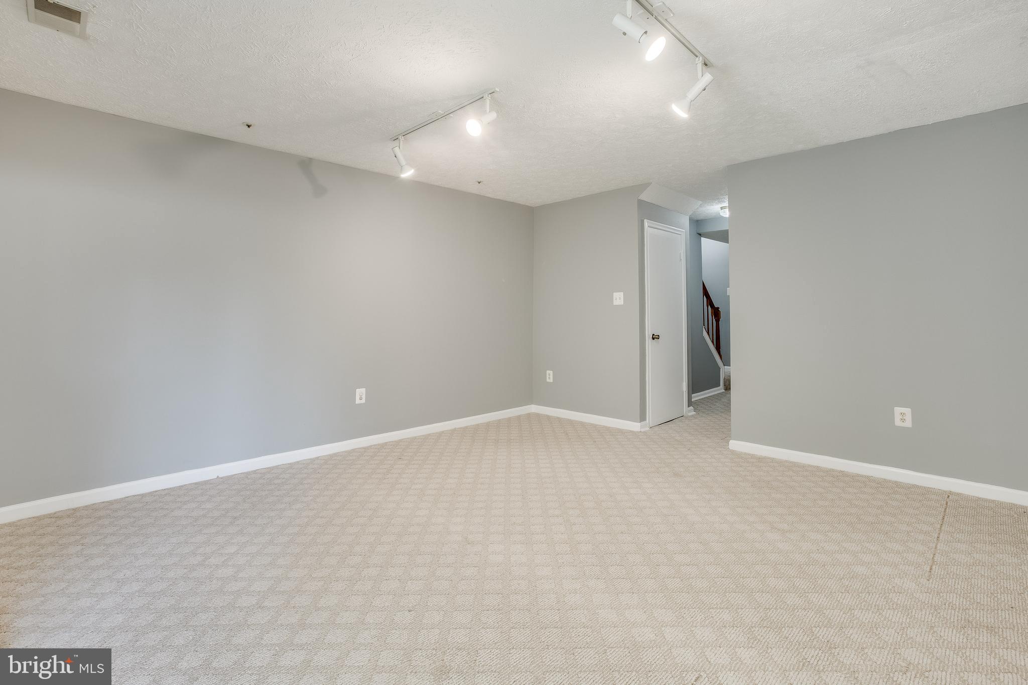 GLEN ORA PLAT FIFTEEN - Residential