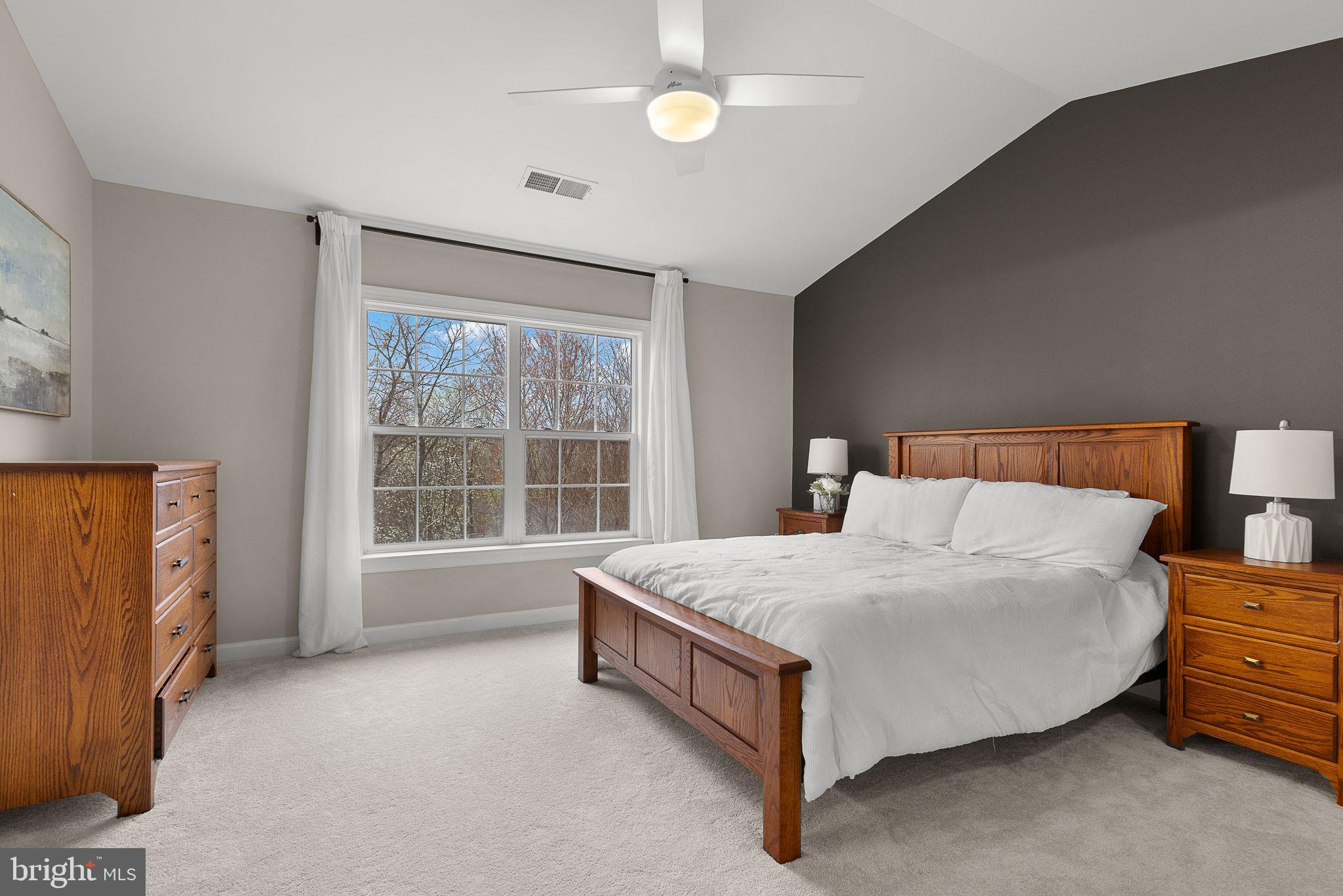 RIVERSIDE STATION - Residential