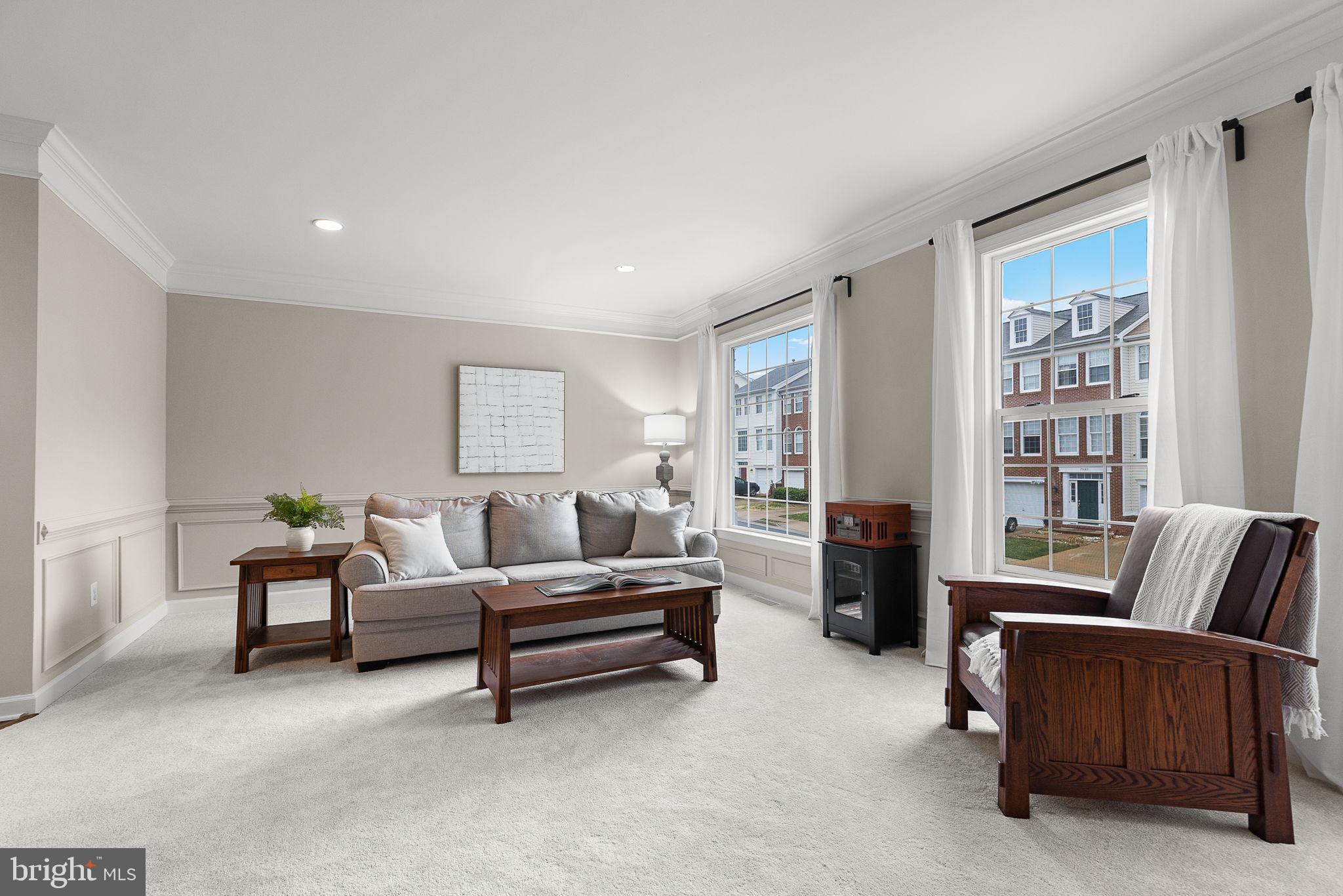 RIVERSIDE STATION - Residential